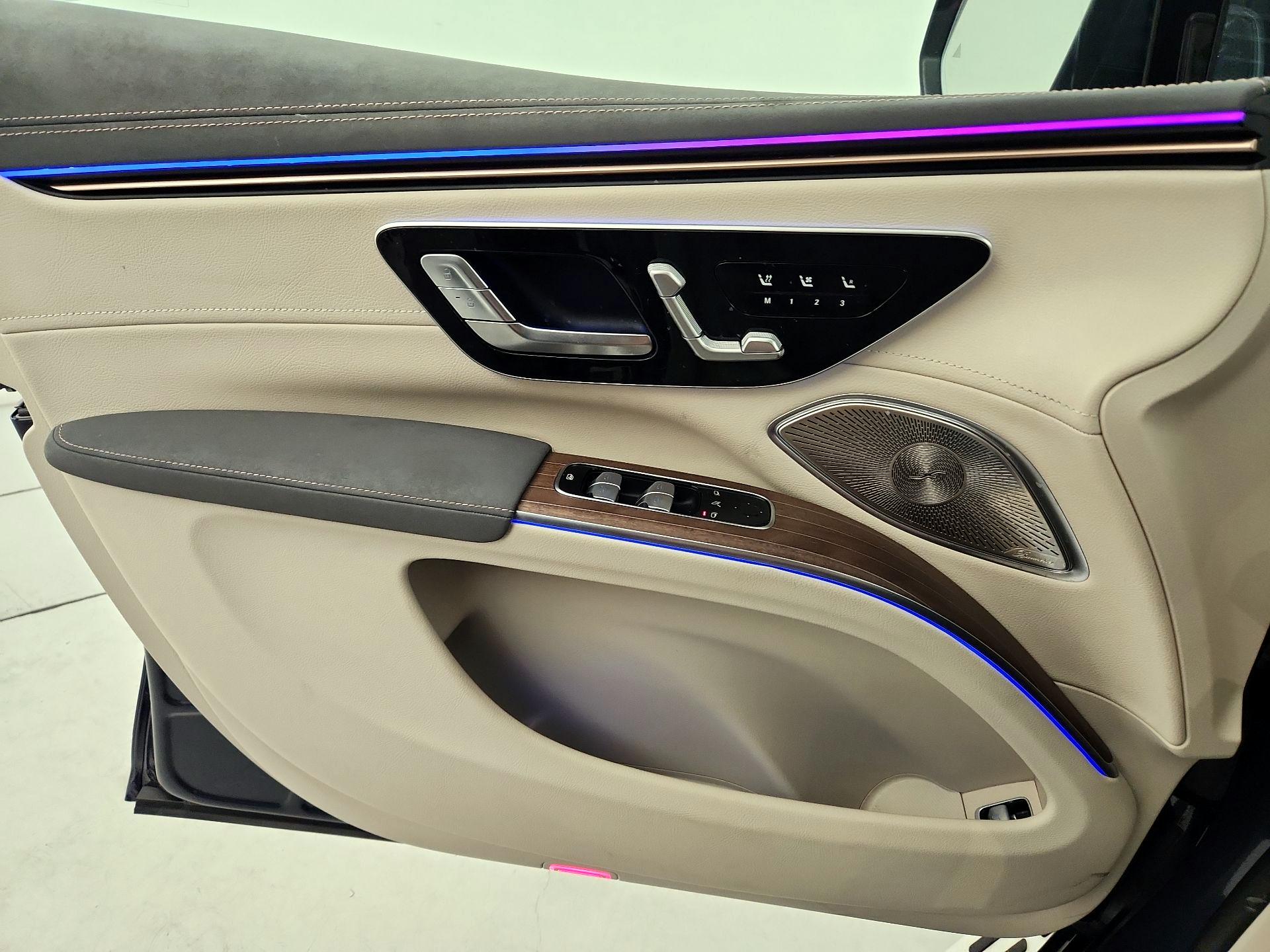 Thumbnail: 2023 Mercedes-Benz EQS - 12