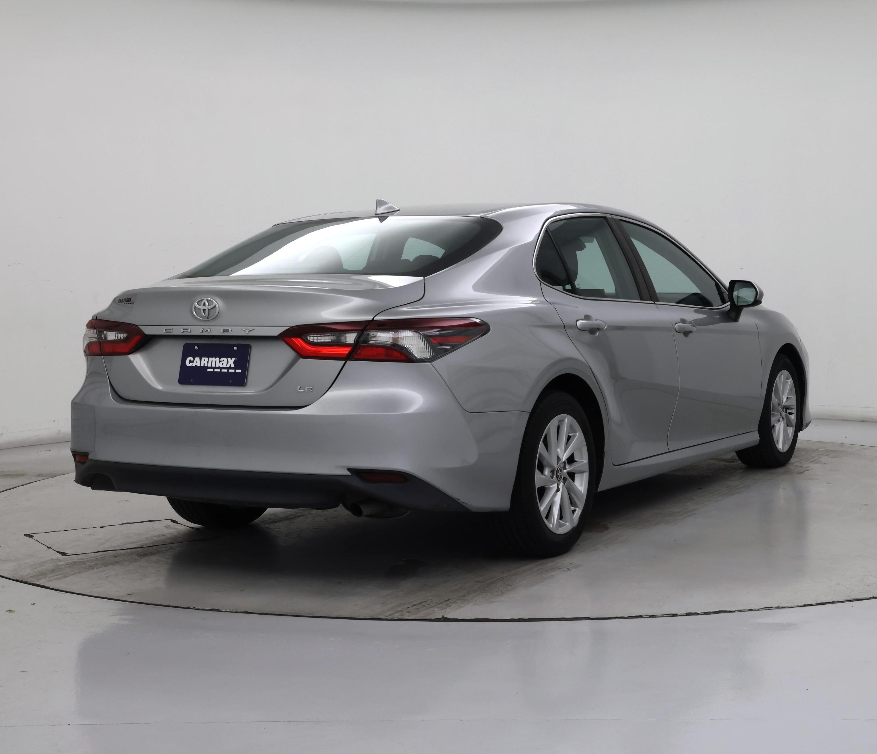 Thumbnail: 2022 Toyota Camry - 8