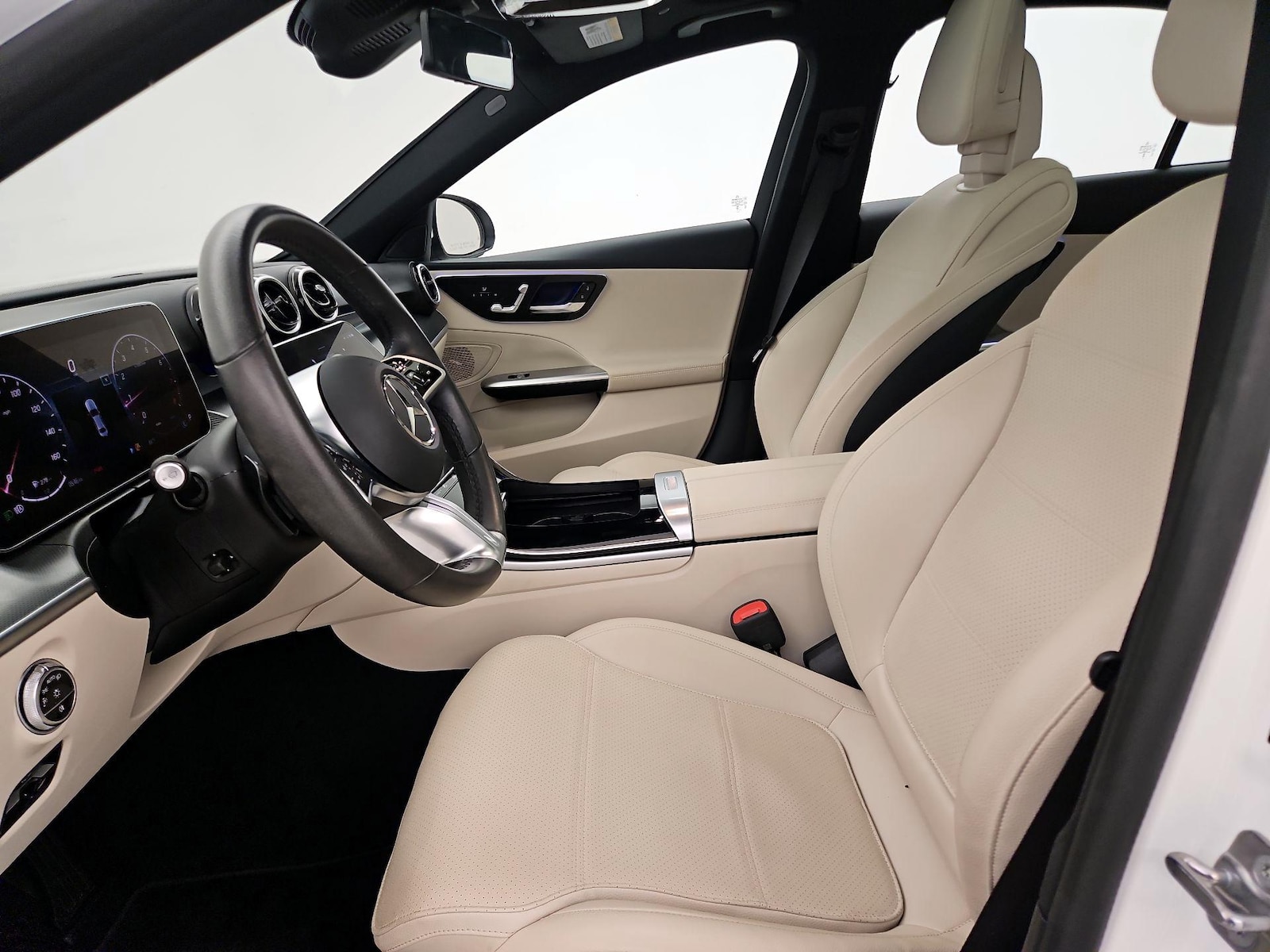 2024 Mercedes-Benz C-Class Sedan C 300 - Photo 12