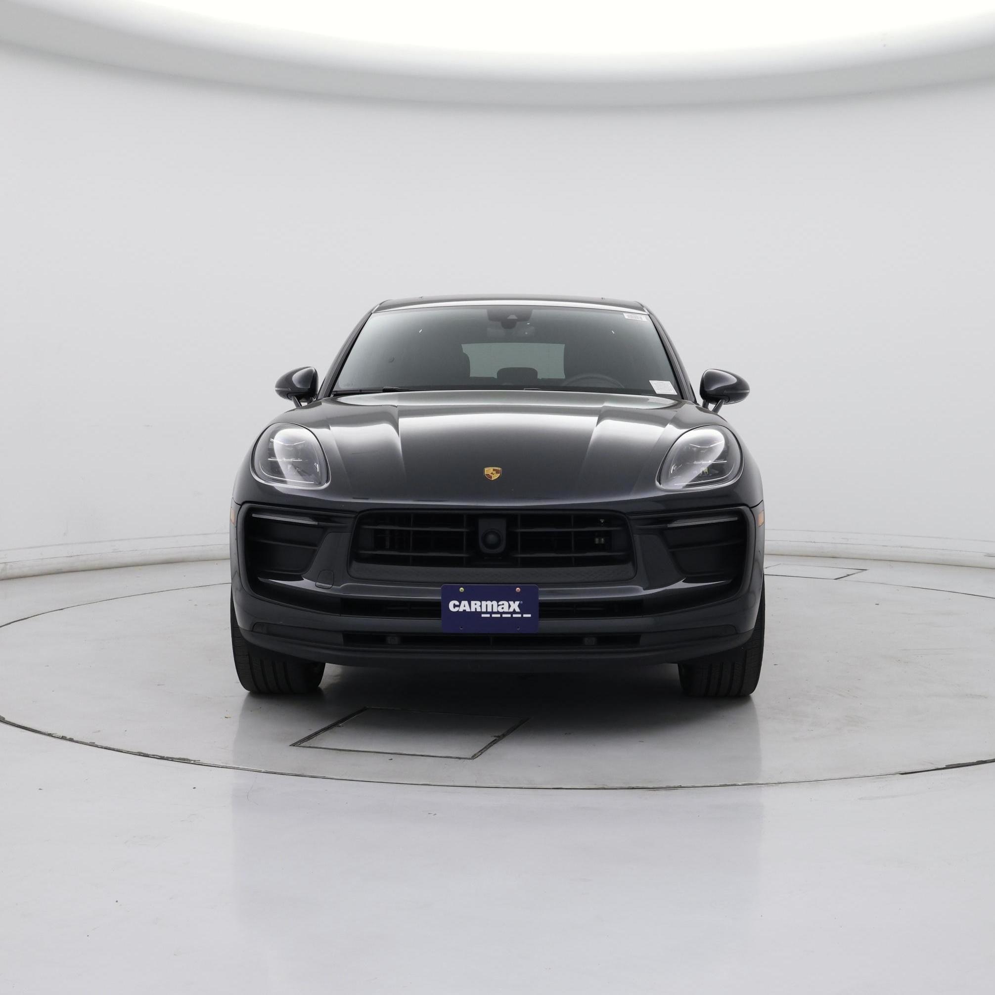Thumbnail: 2023 Porsche Macan - 5