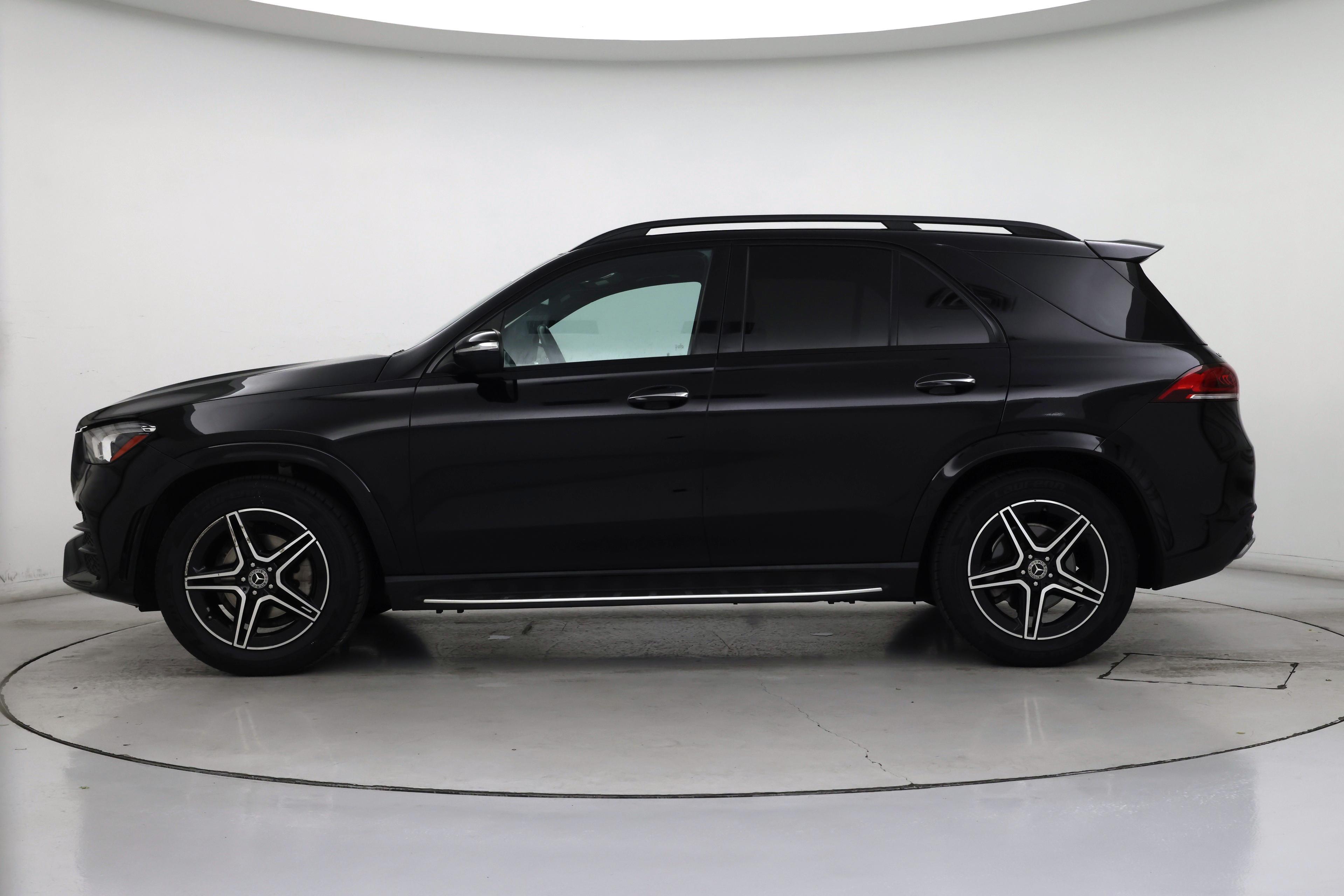 Thumbnail: 2022 Mercedes-Benz GLE - 3