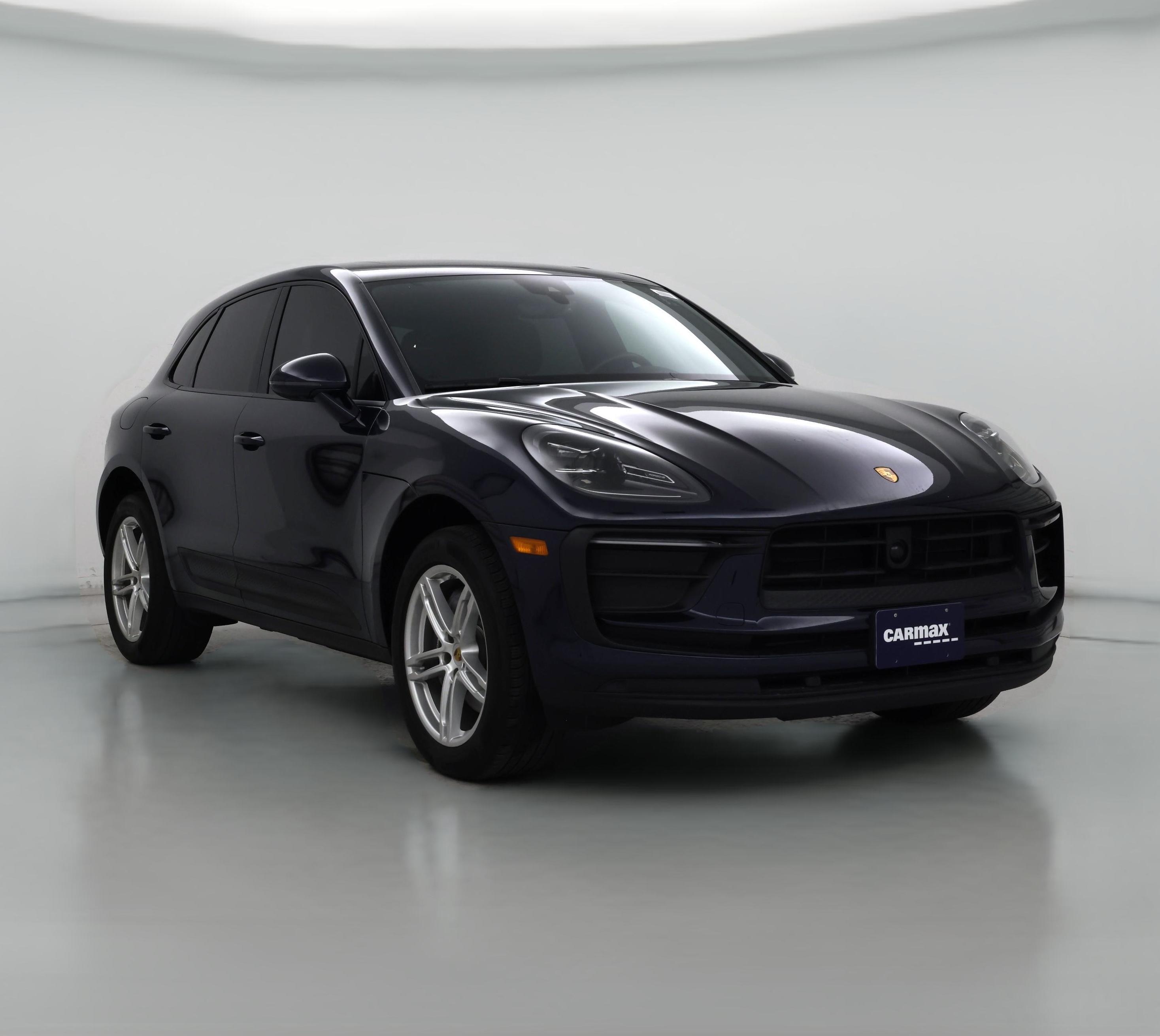 Thumbnail: 2023 Porsche Macan - 1