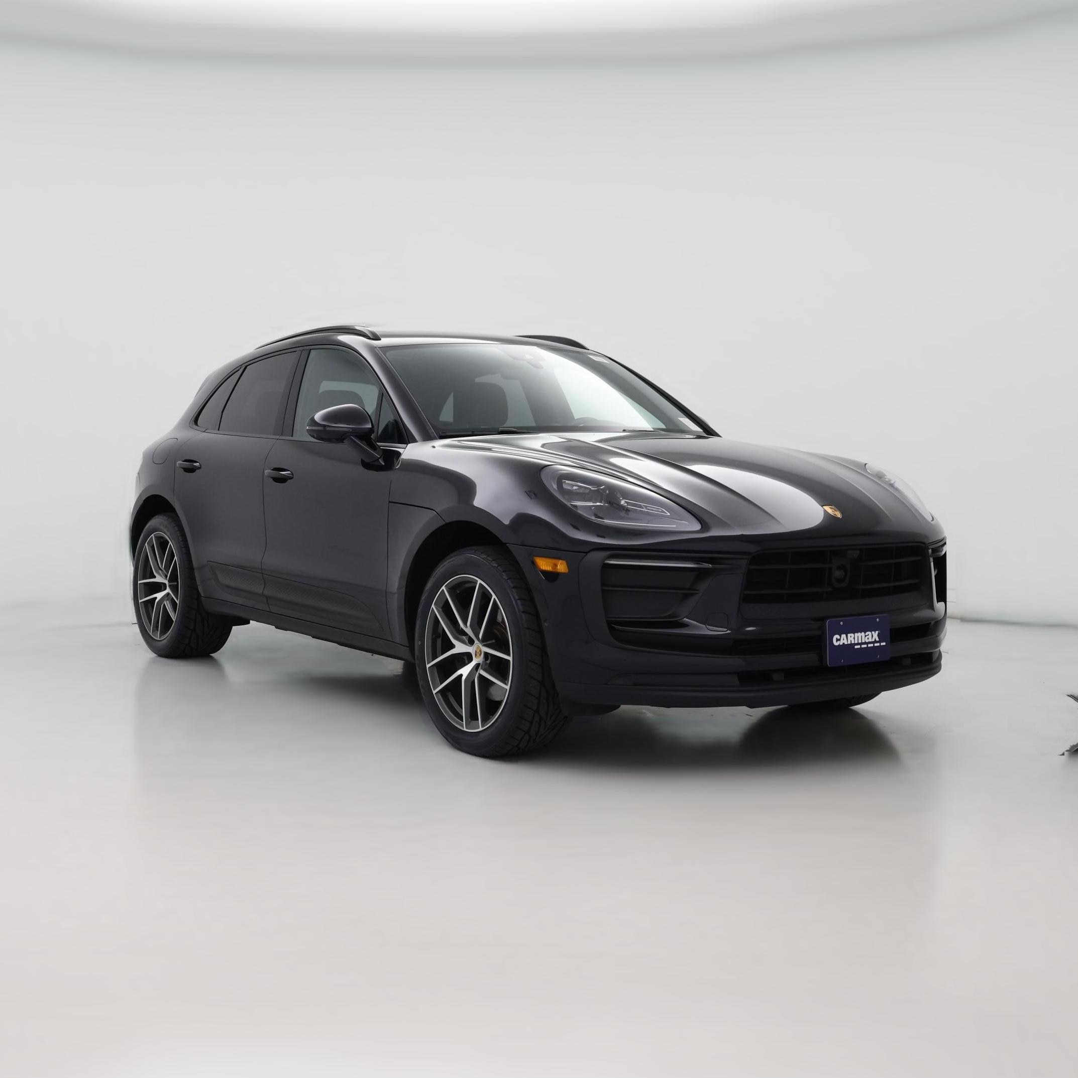 Thumbnail: 2023 Porsche Macan - 1