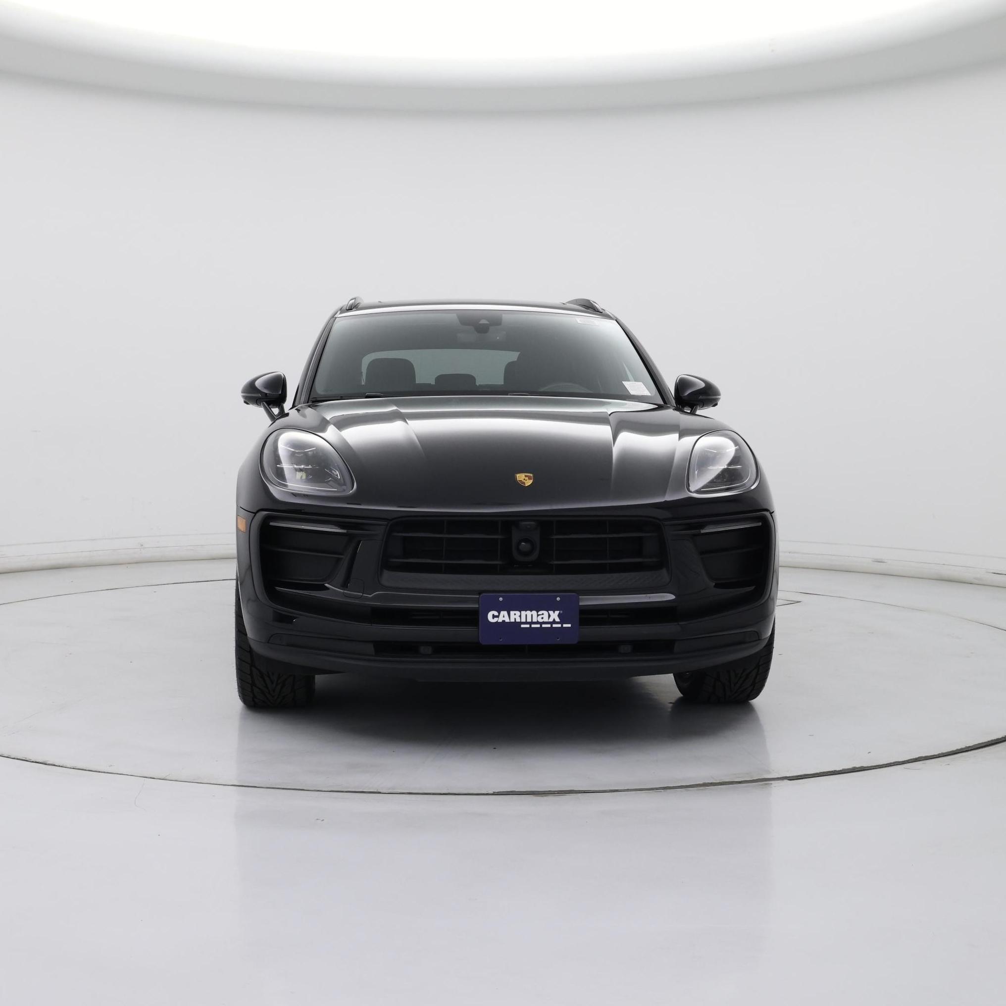 Thumbnail: 2023 Porsche Macan - 5