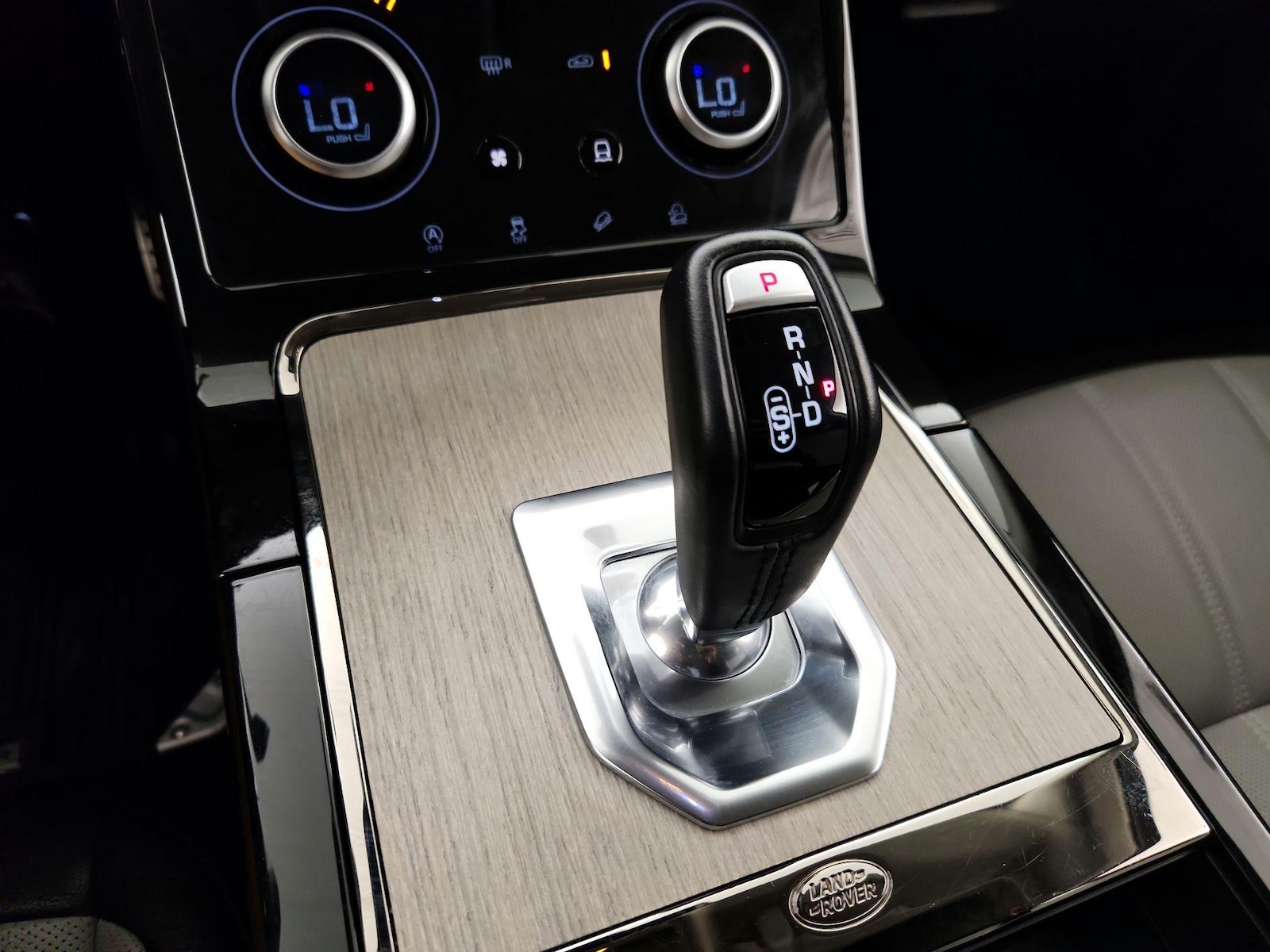 2022 Land Rover Range Rover Evoque S - Photo 19