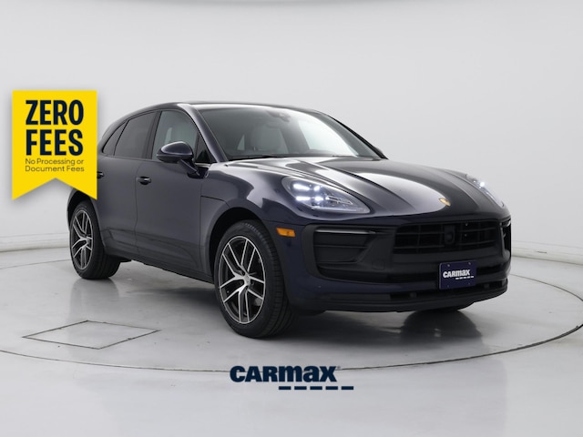Blue 2023 Porsche Macan SUV / Crossover Automatic