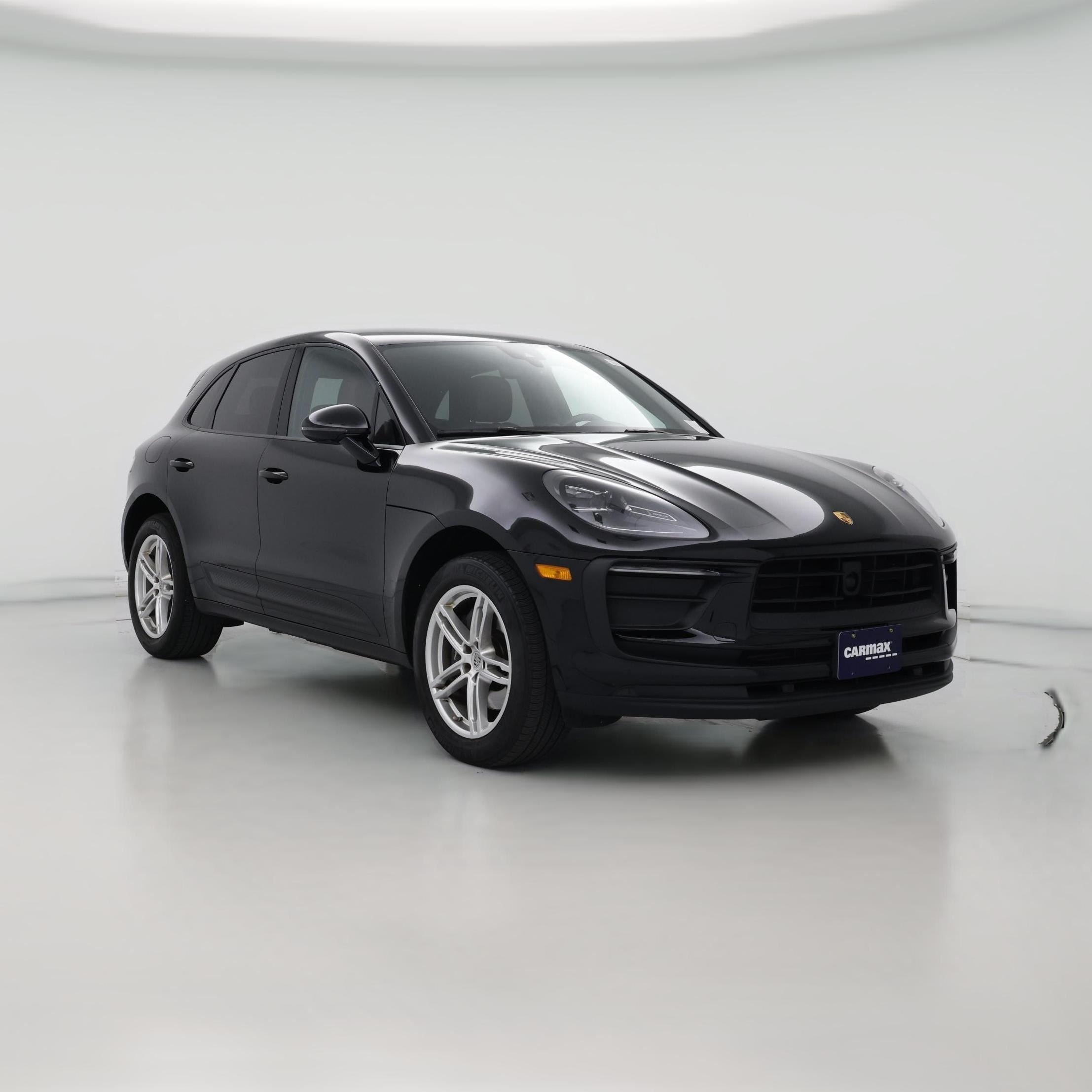 Thumbnail: 2023 Porsche Macan - 1
