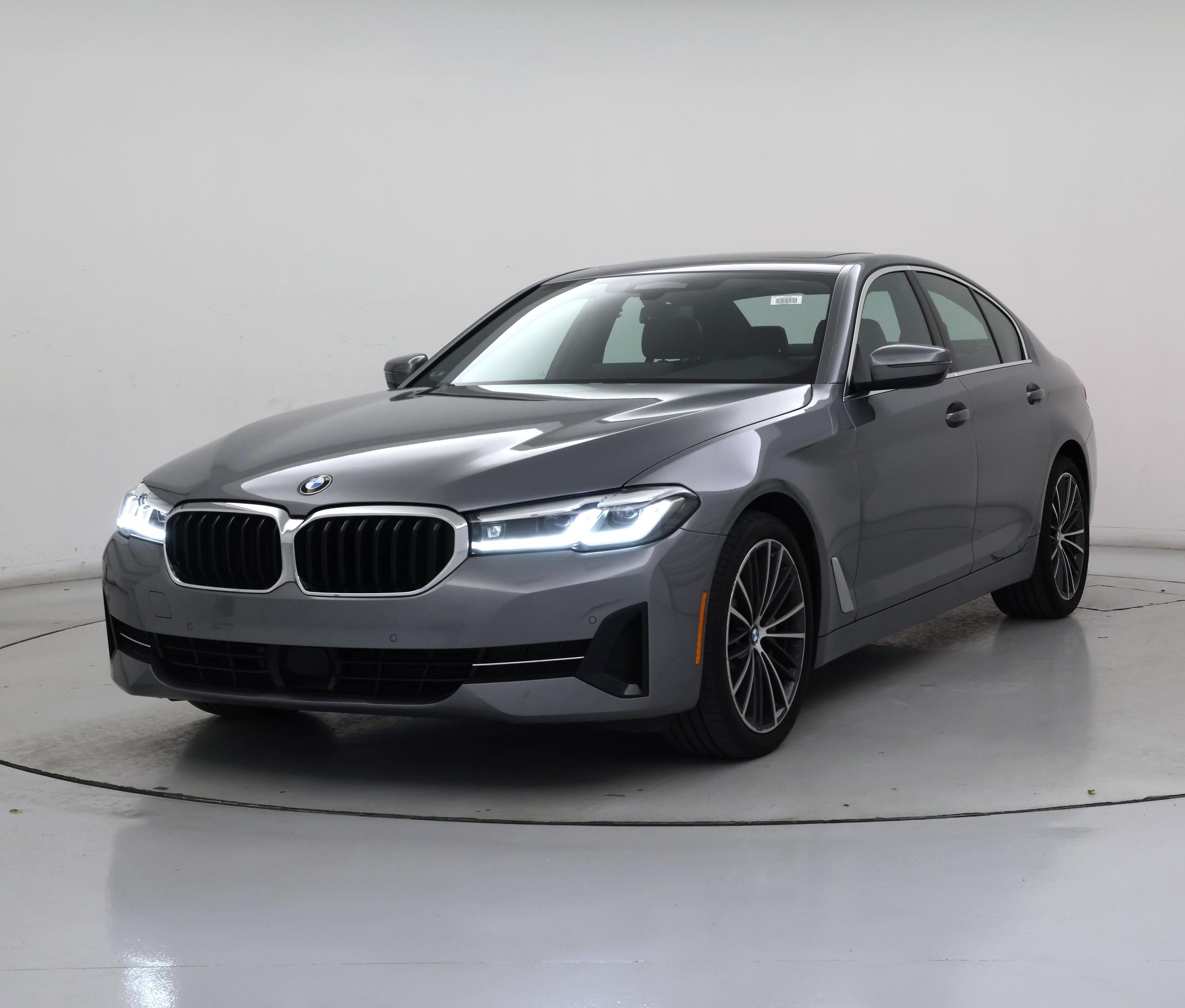 Thumbnail: 2023 BMW 5 Series - 4