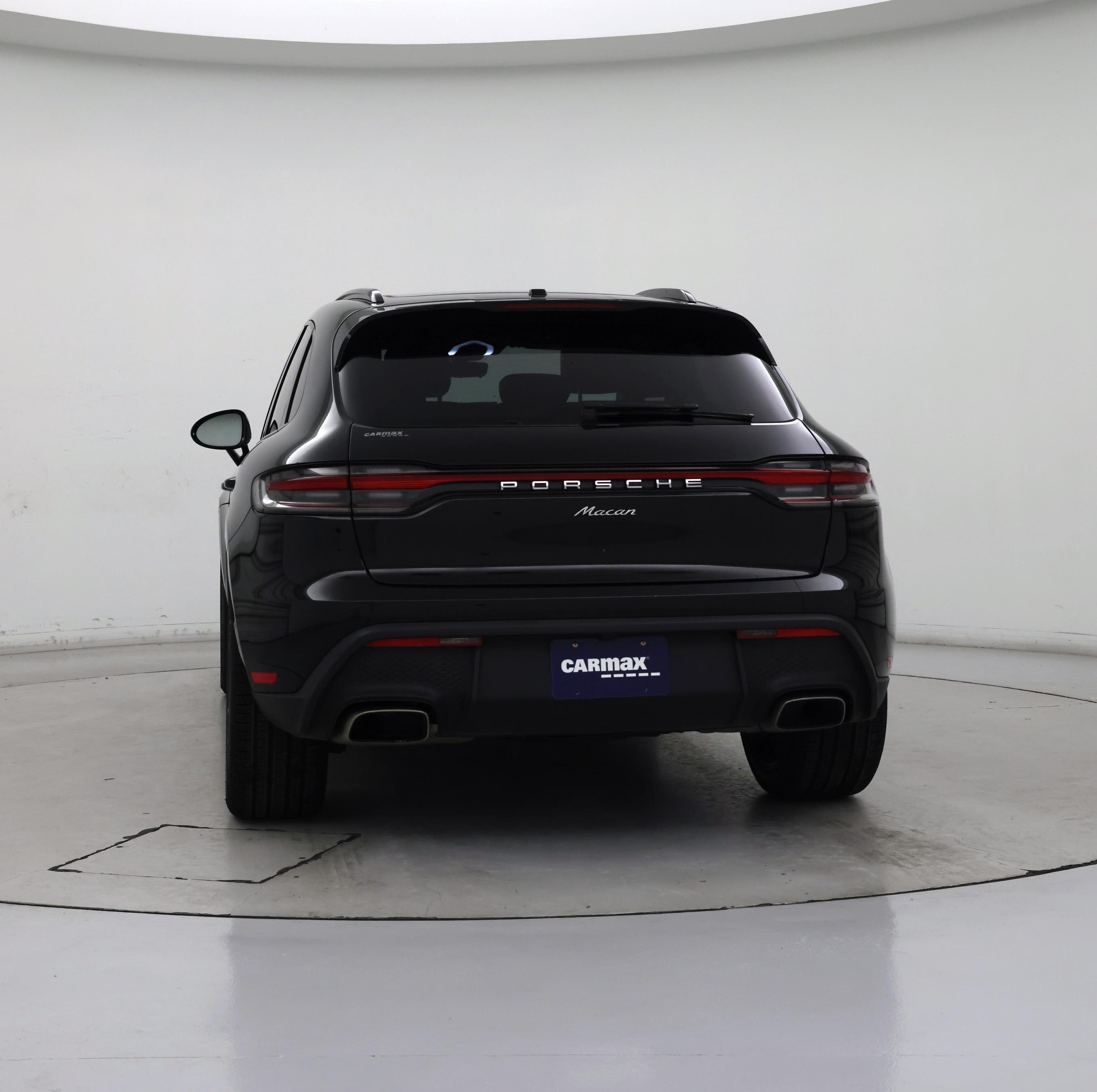 Thumbnail: 2023 Porsche Macan - 6