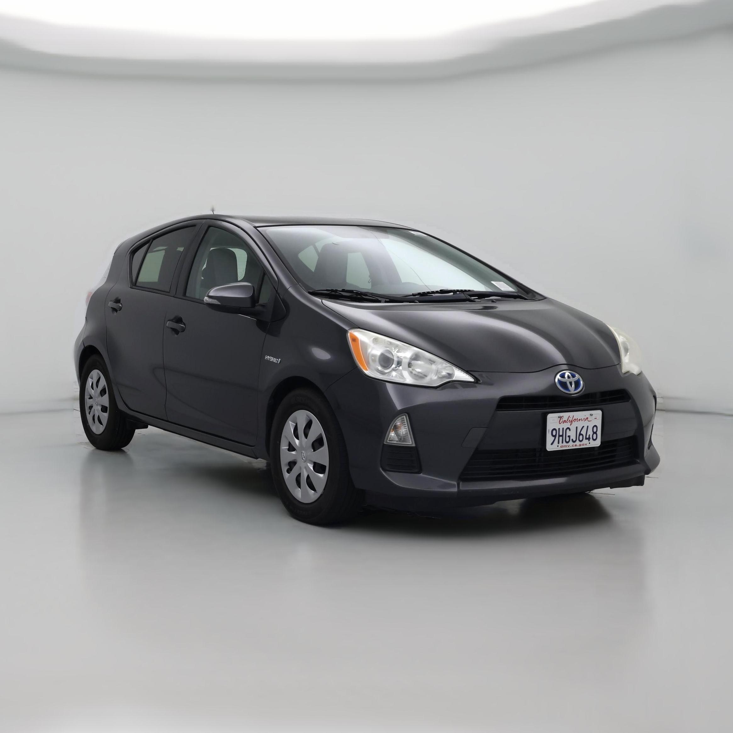 Thumbnail: 2014 Toyota Prius c - 1