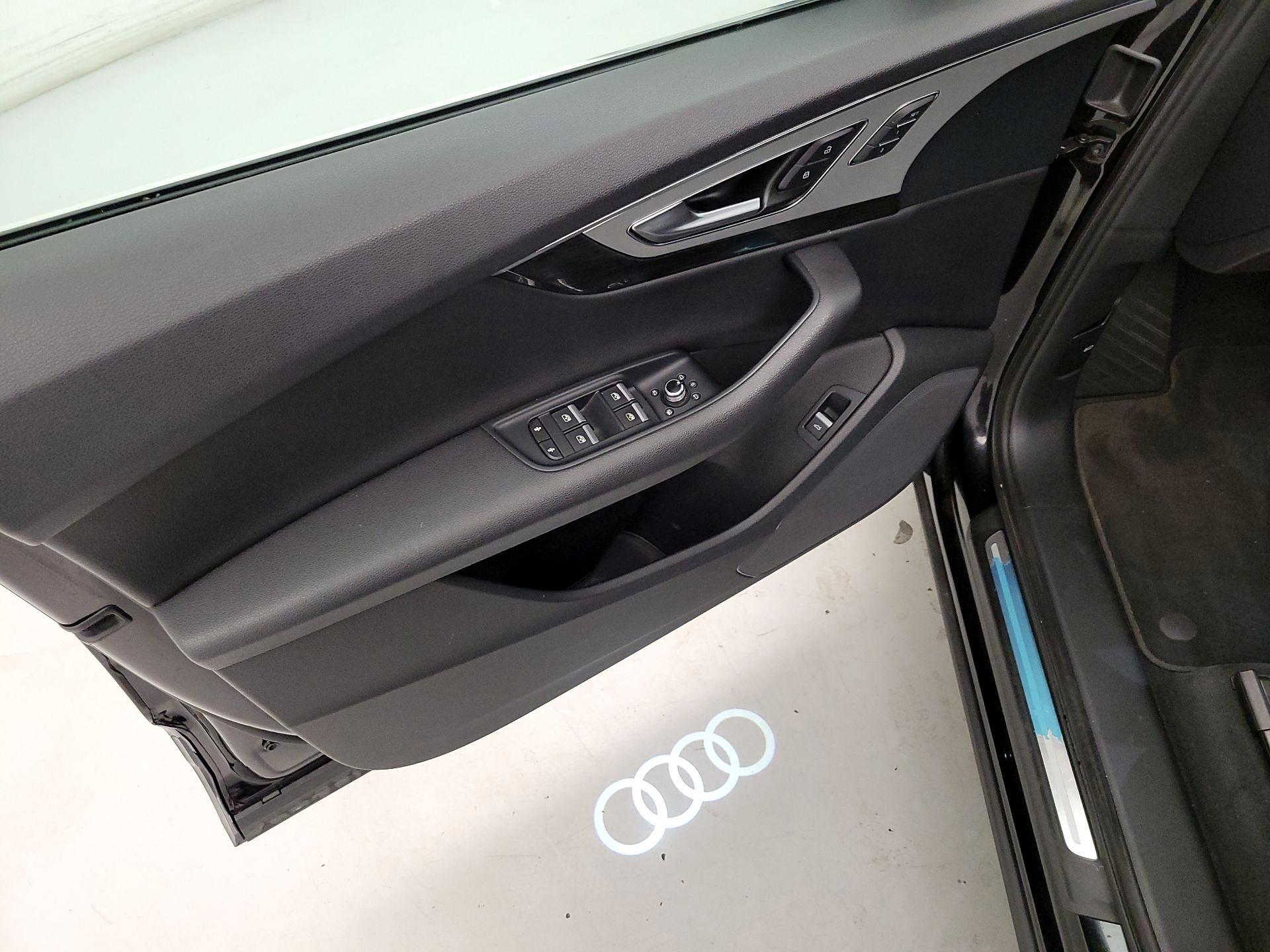 Thumbnail: 2019 Audi Q7 - 12