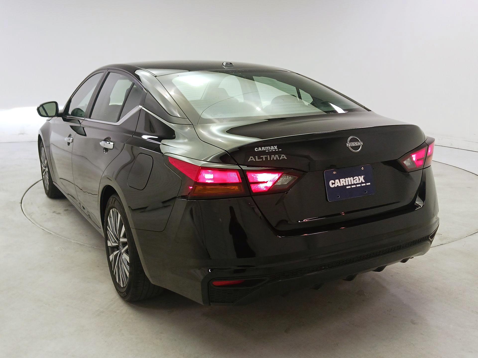 Thumbnail: 2025 Nissan Altima - 7