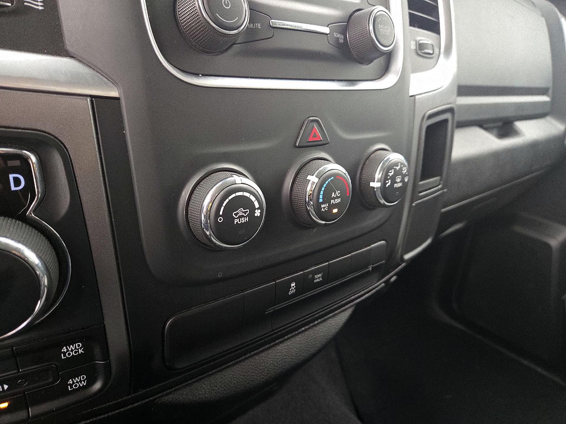 Thumbnail: 2024 RAM 1500 Classic - 16