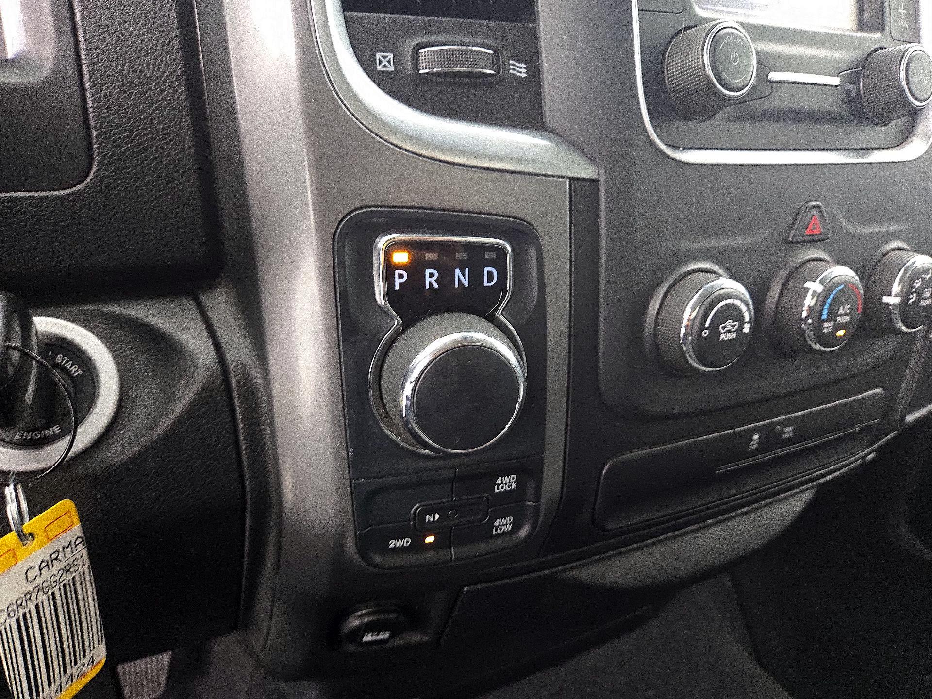 Thumbnail: 2024 RAM 1500 Classic - 17