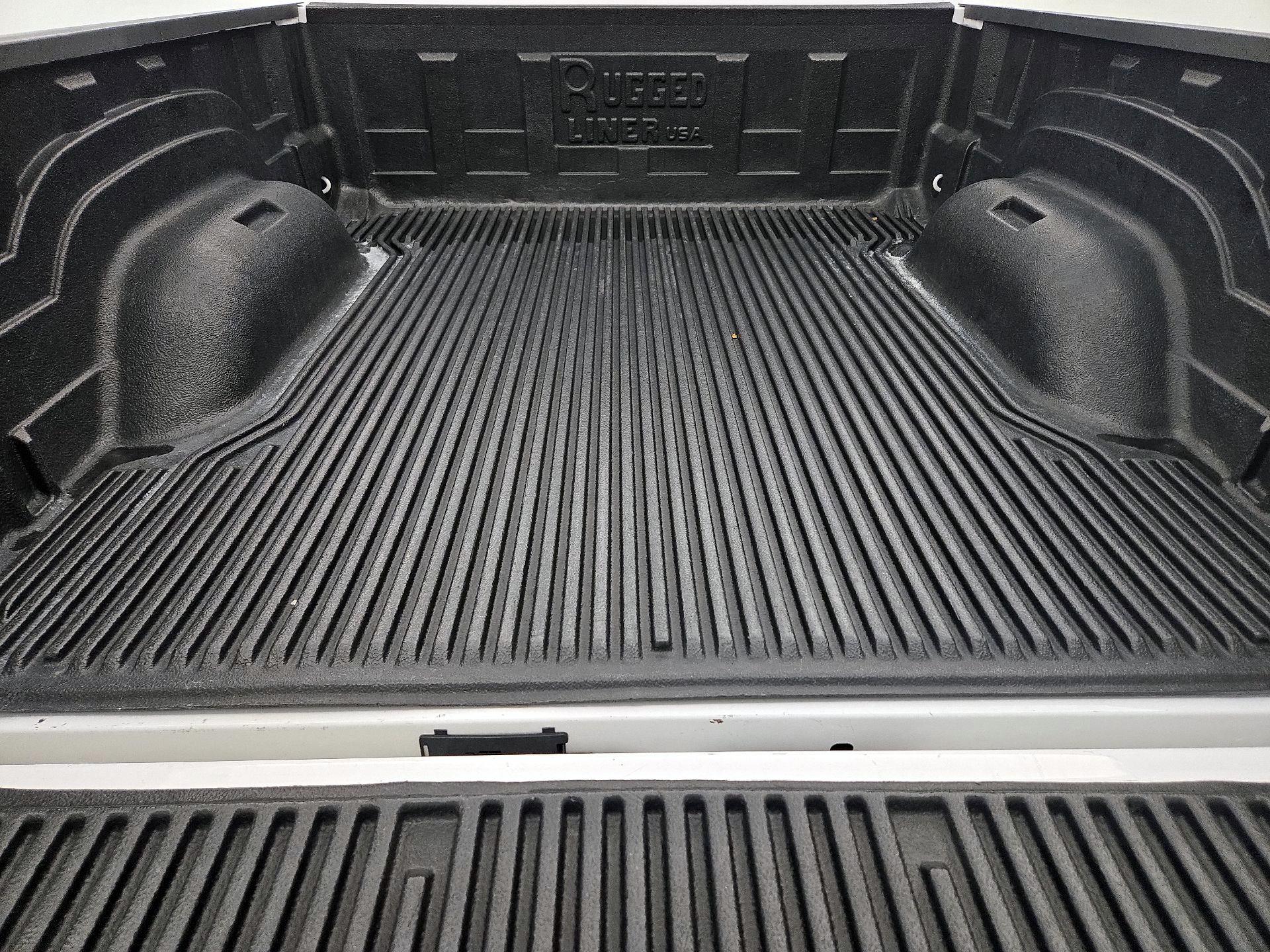 Thumbnail: 2024 RAM 1500 Classic - 20