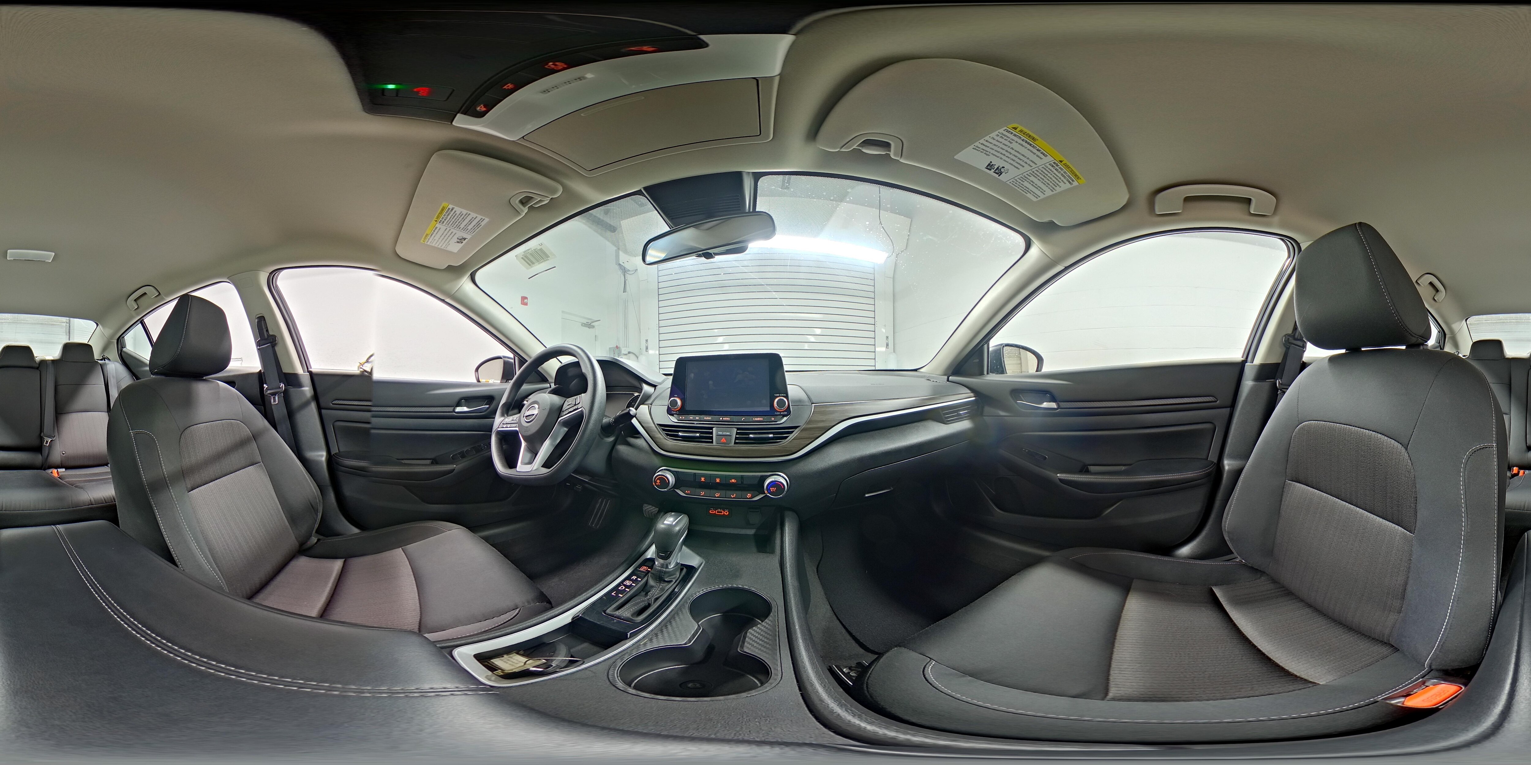 2025 Nissan Altima SV - Photo 18