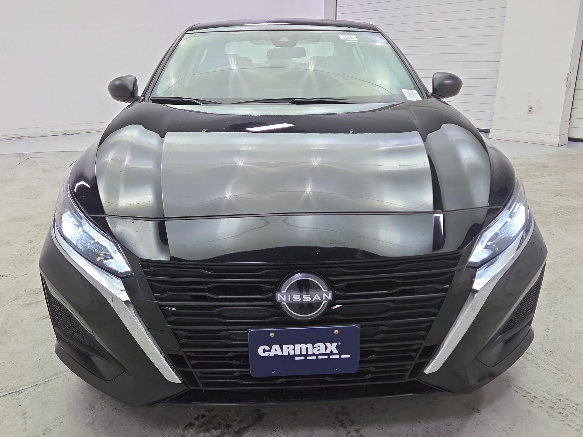 Thumbnail: 2025 Nissan Altima - 2