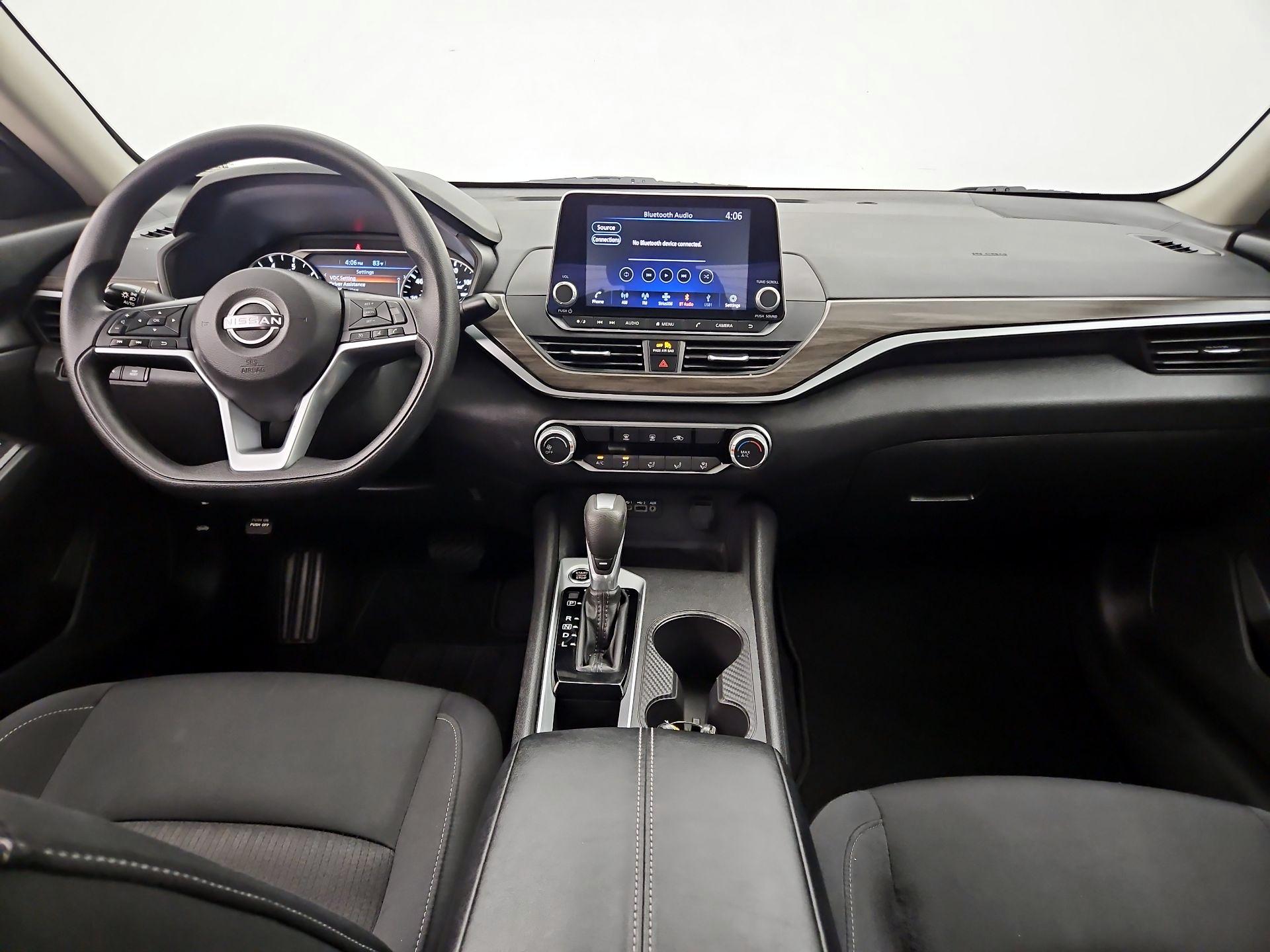 Thumbnail: 2025 Nissan Altima - 9