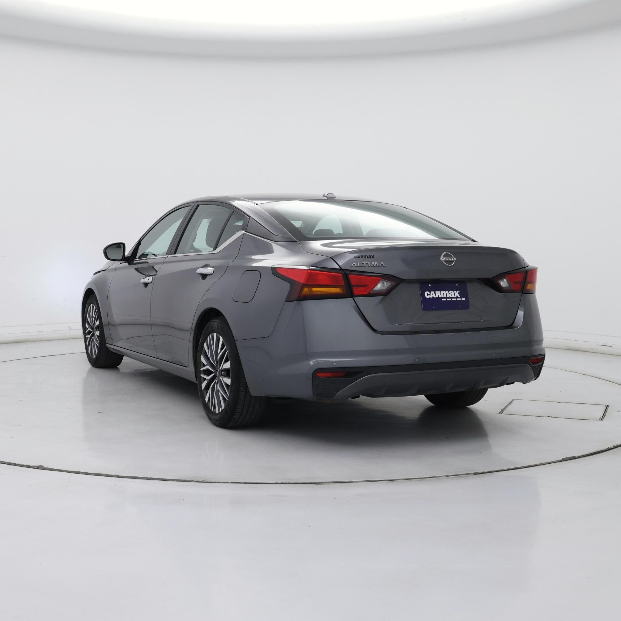 Thumbnail: 2025 Nissan Altima - 2