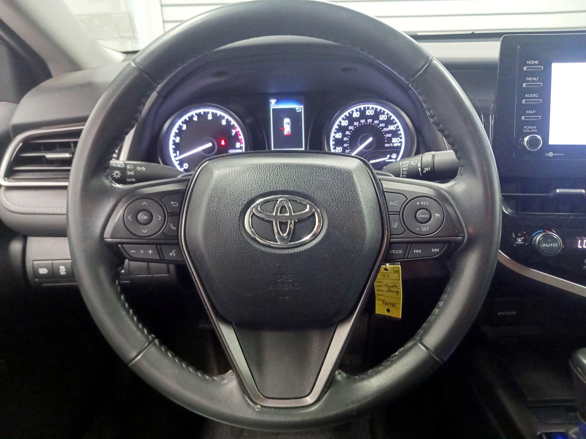 Thumbnail: 2023 Toyota Camry - 10