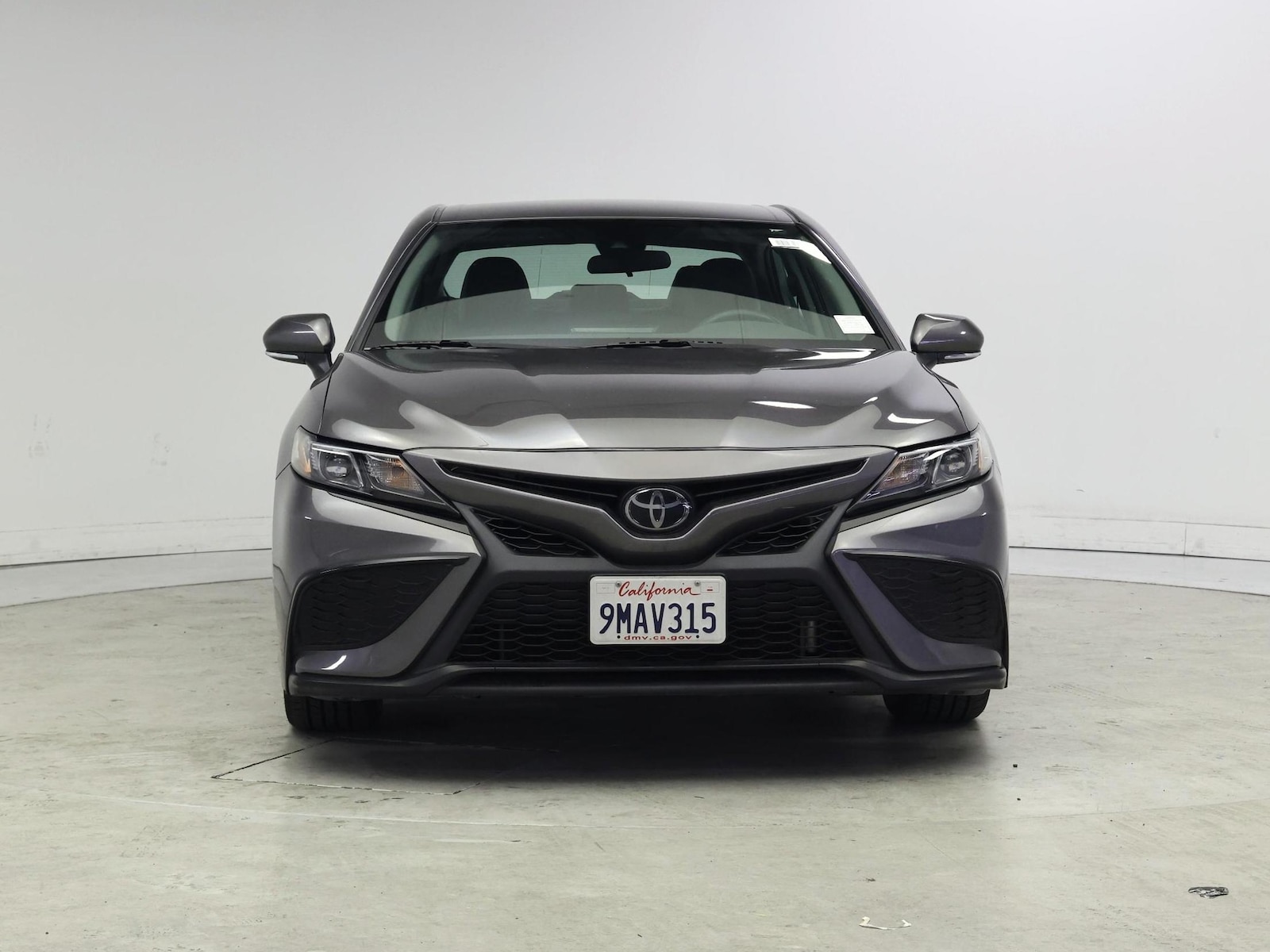 2023 Toyota Camry SE - Photo 6