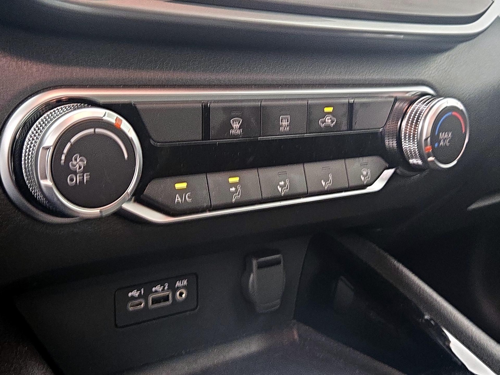 2024 Nissan Altima SV - Photo 15