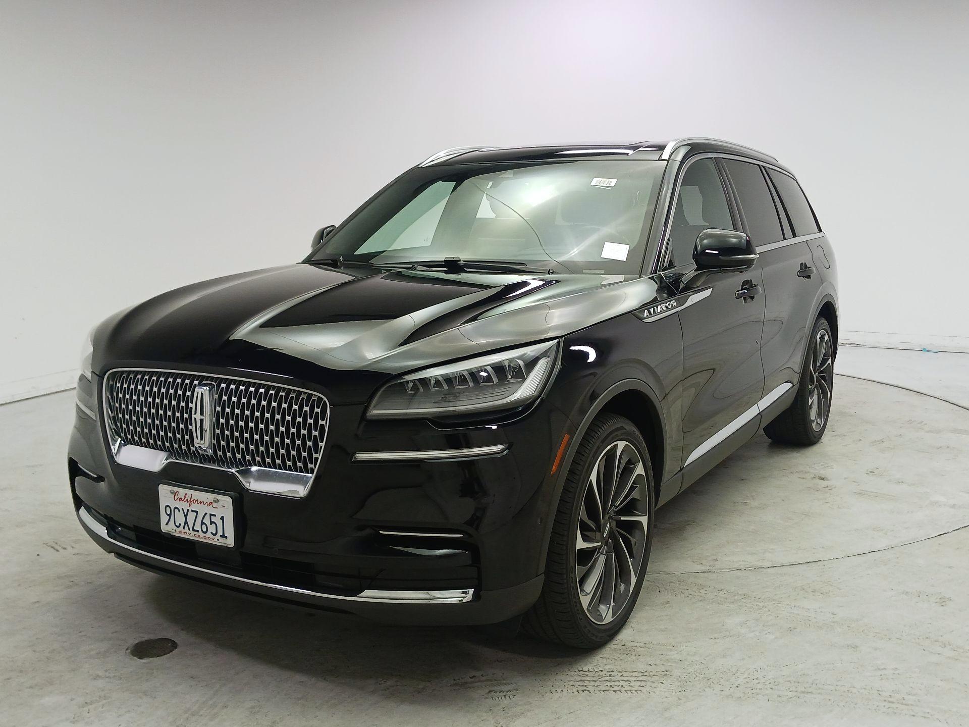 Thumbnail: 2022 Lincoln Aviator - 3