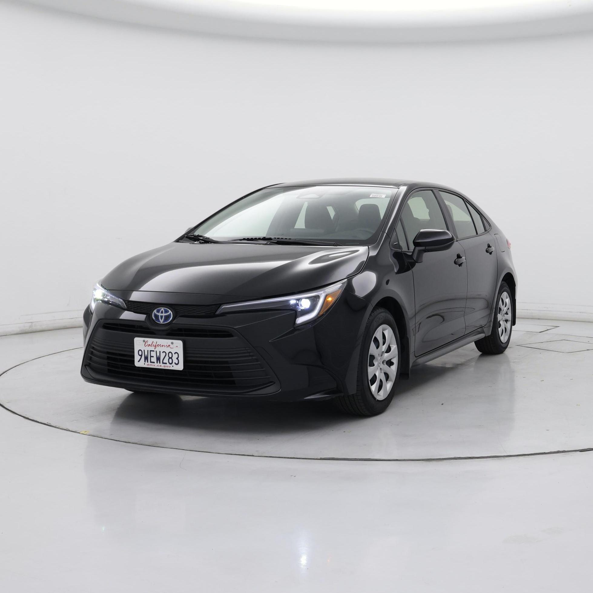 Thumbnail: 2025 Toyota Corolla - 4
