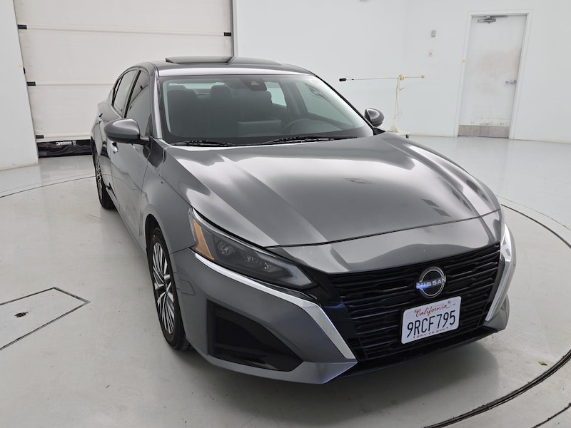 2024 Nissan Altima SV
