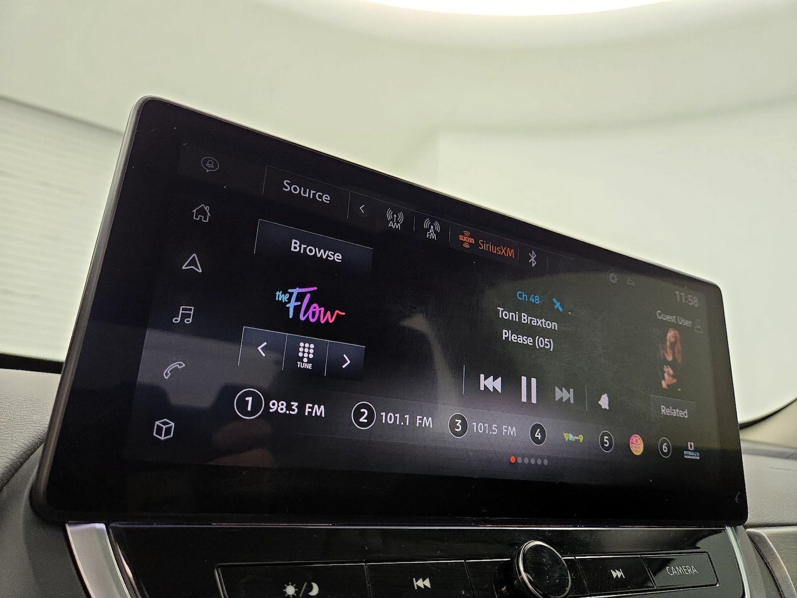 2024 Nissan Altima SV - Photo 15