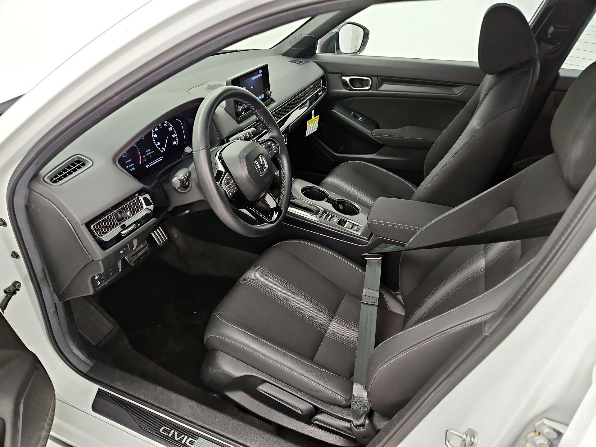 Thumbnail: 2024 Honda Civic - 11