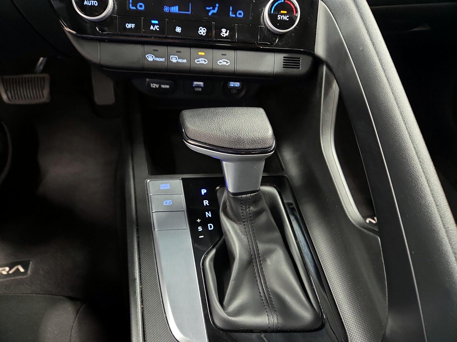 Thumbnail: 2023 Hyundai Elantra - 13