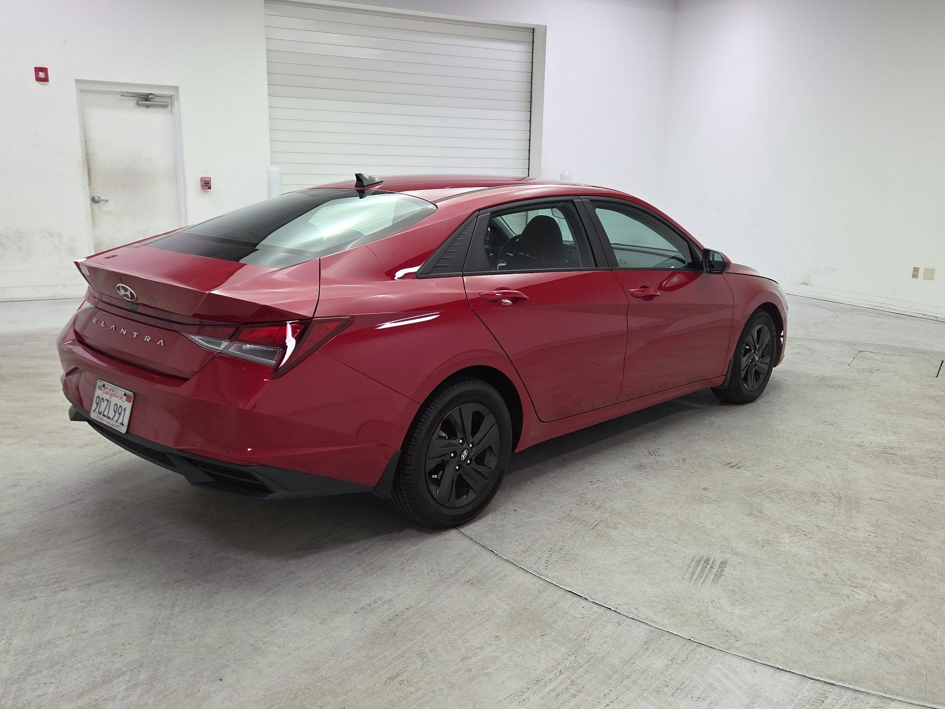 Thumbnail: 2023 Hyundai Elantra - 5