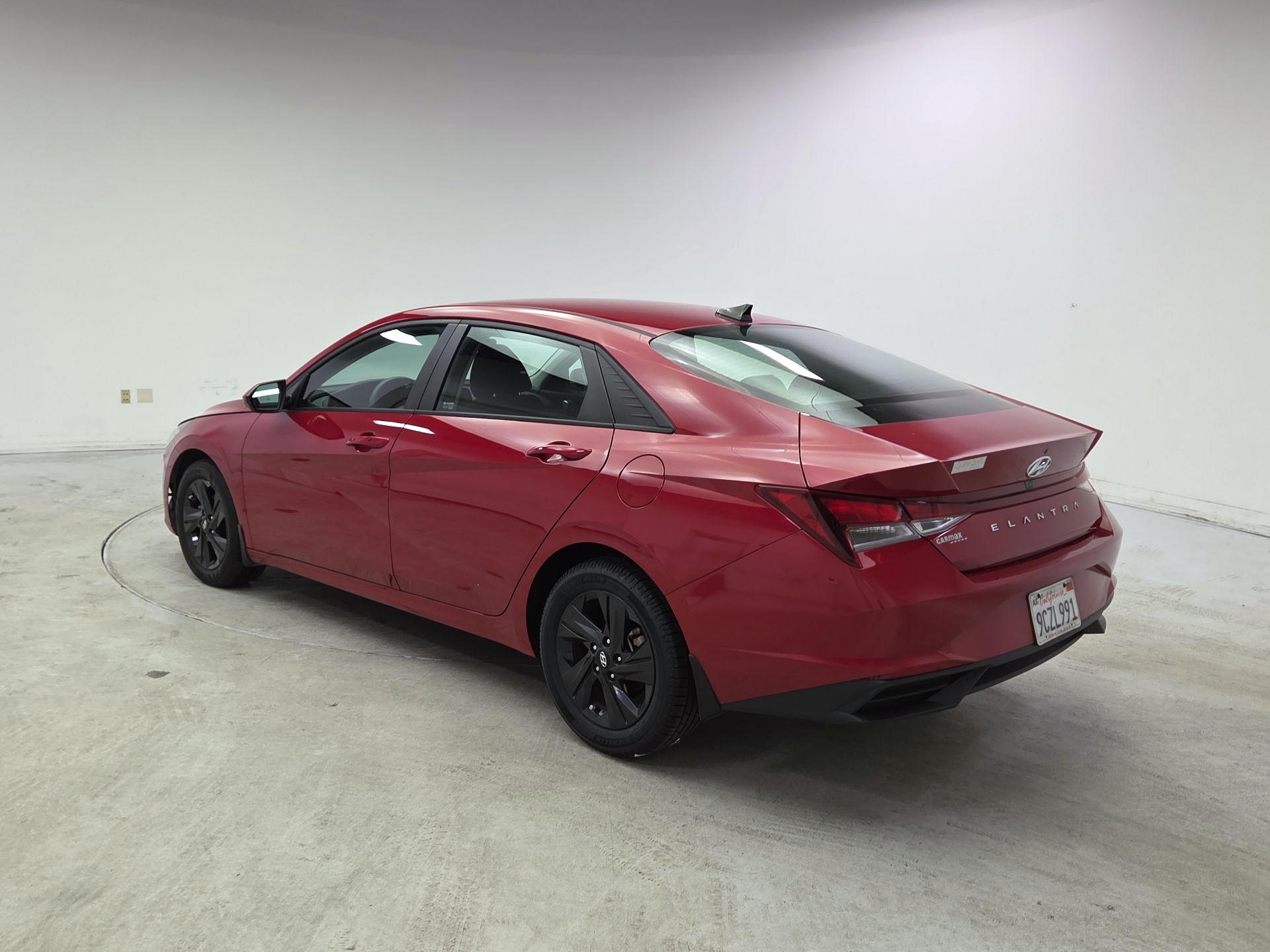 Thumbnail: 2023 Hyundai Elantra - 7