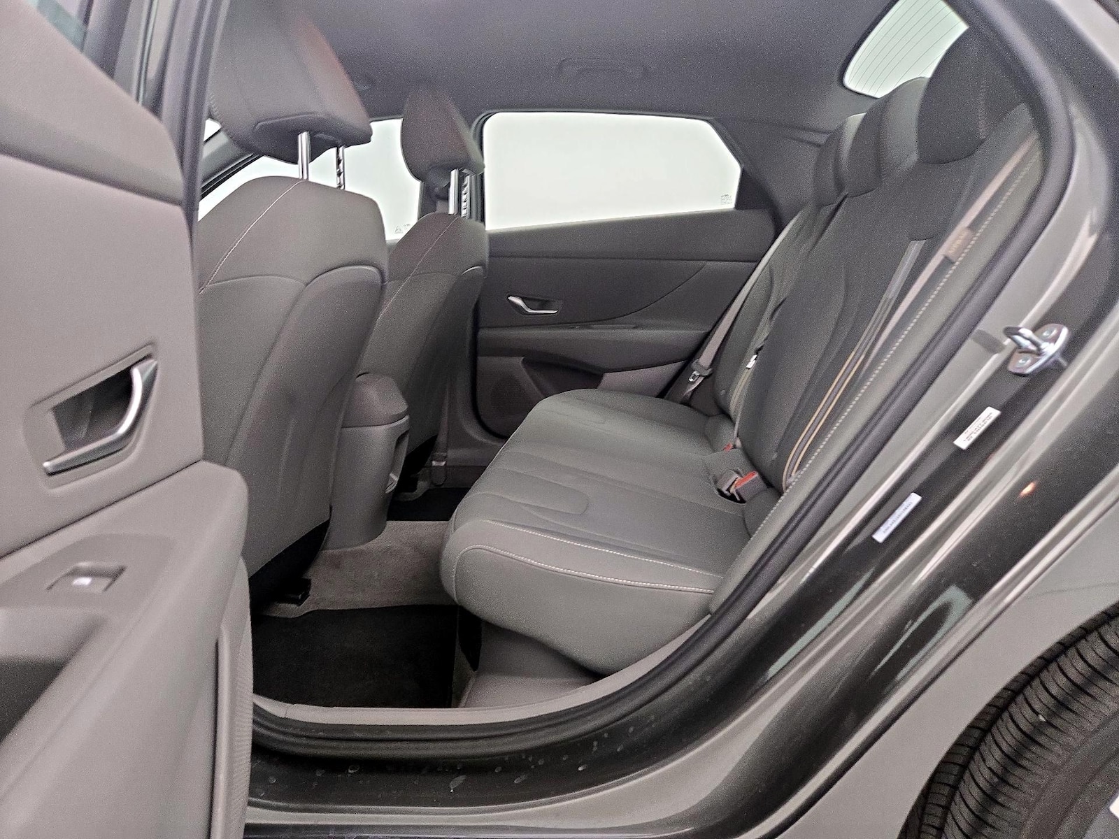 2025 Hyundai Elantra Blue - Photo 21