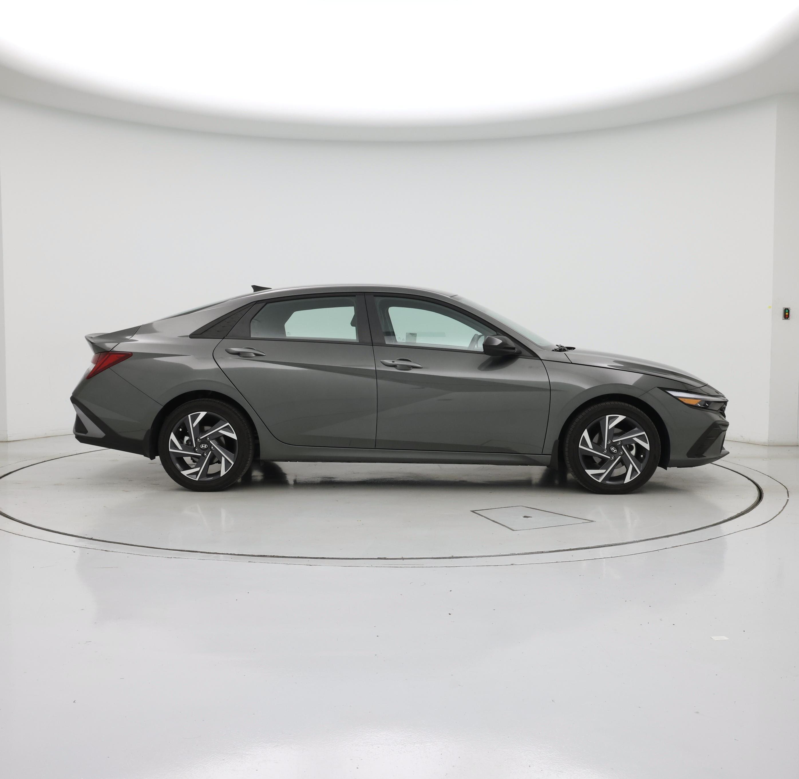 Thumbnail: 2025 Hyundai Elantra - 7