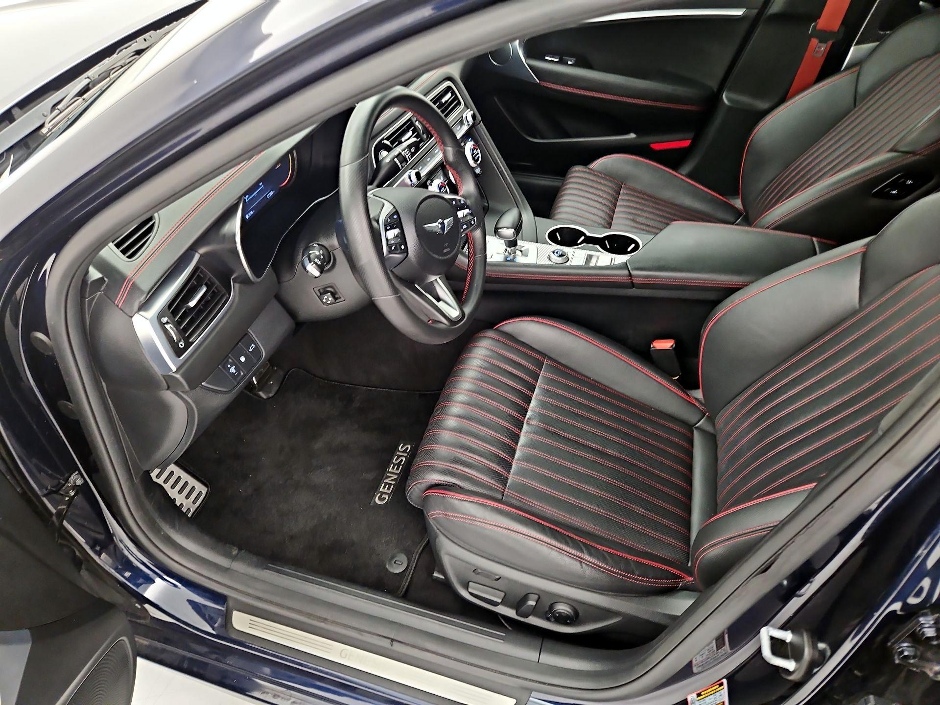 Thumbnail: 2023 Genesis G70 - 11