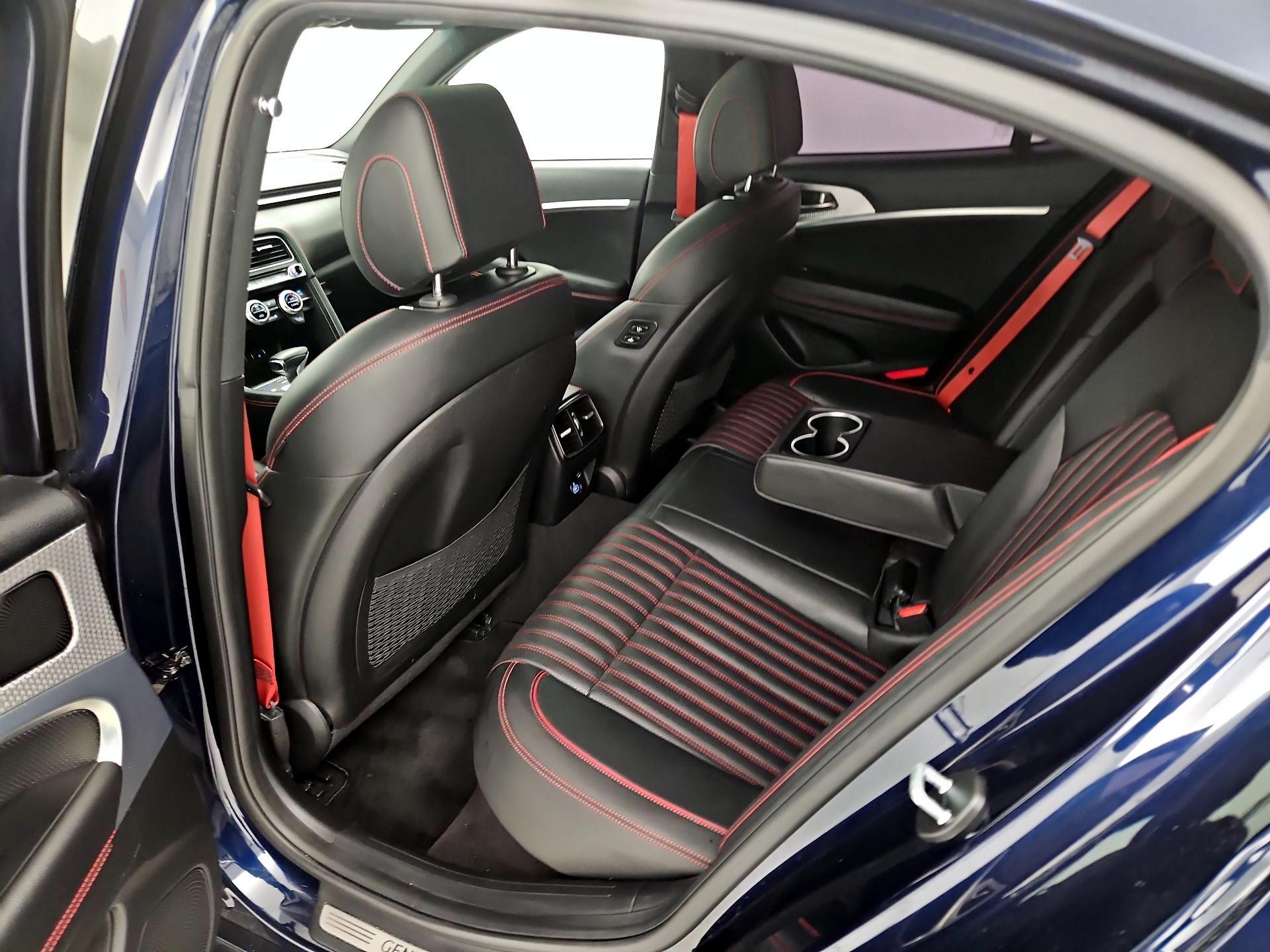 Thumbnail: 2023 Genesis G70 - 20