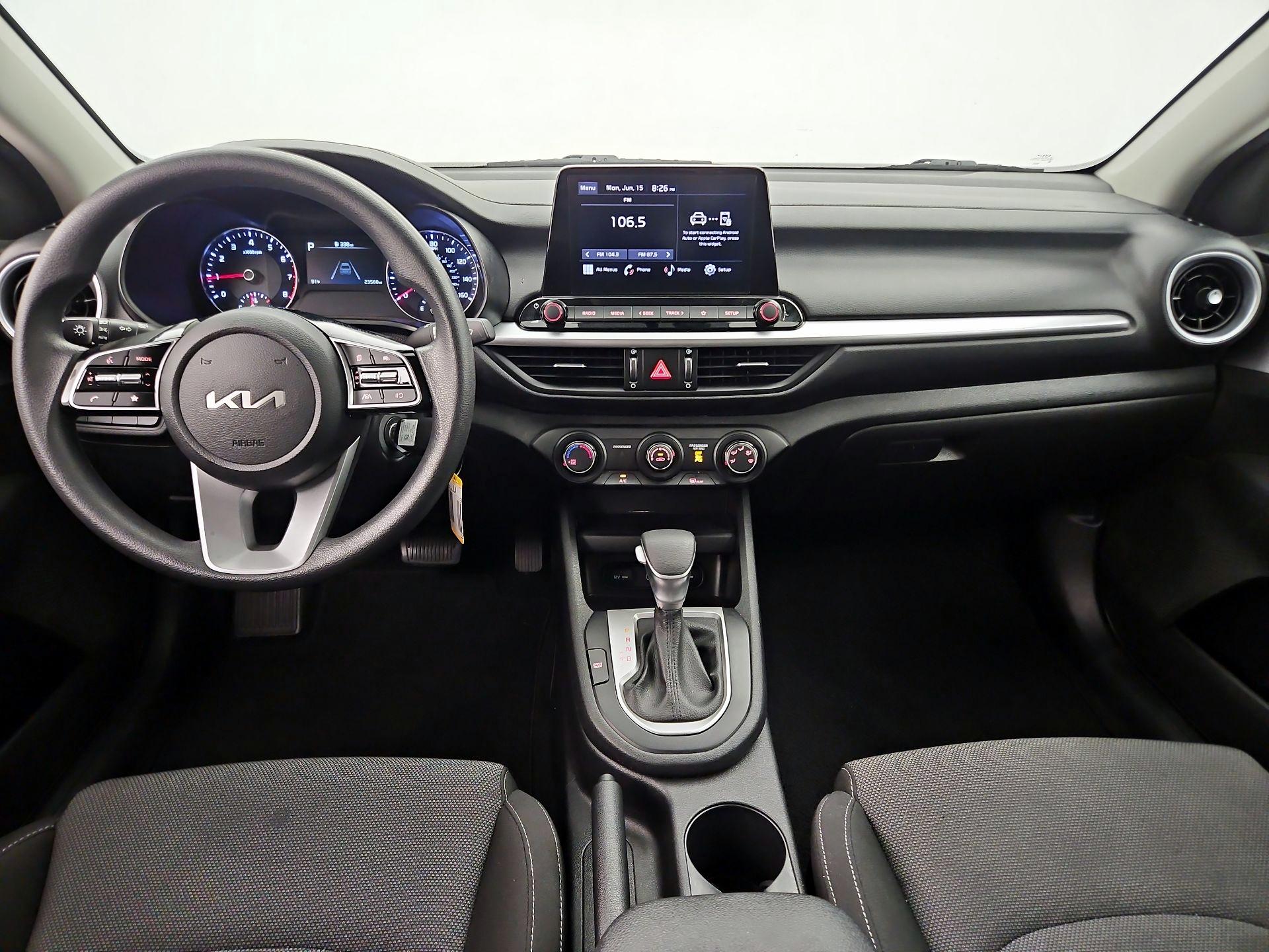 Thumbnail: 2023 Kia Forte - 9