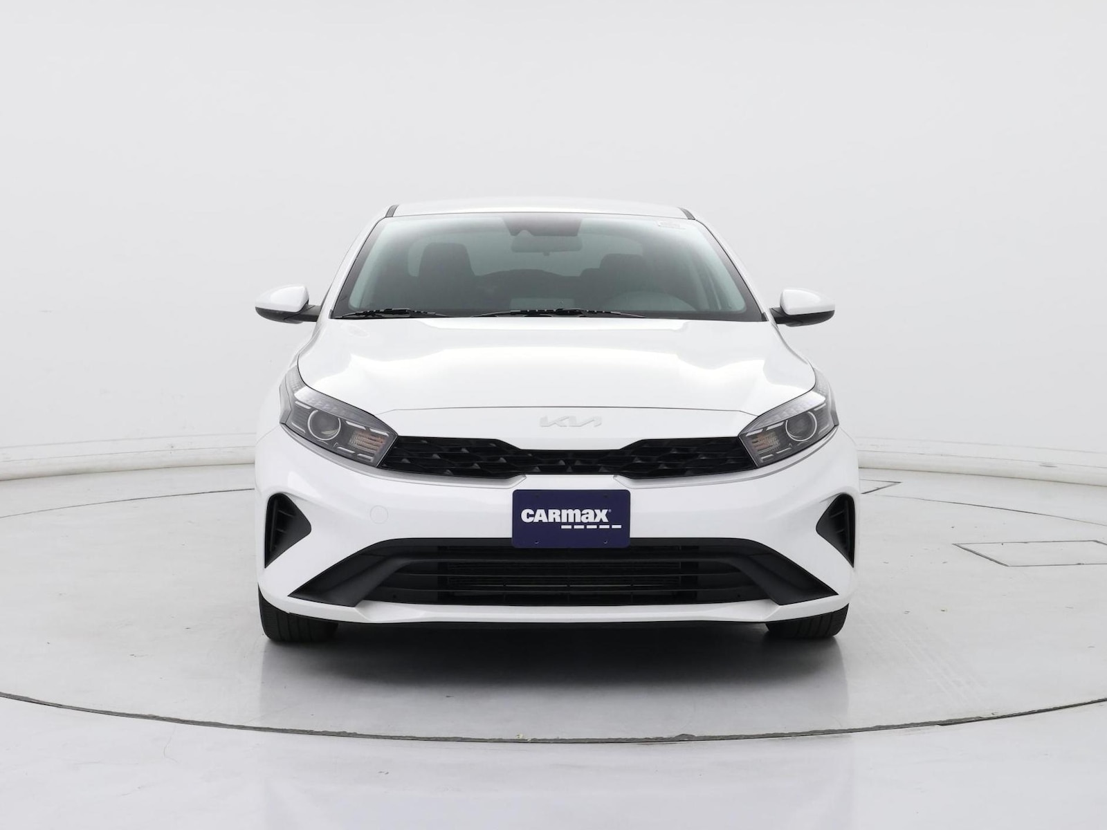 2023 Kia Forte LXS - Photo 6