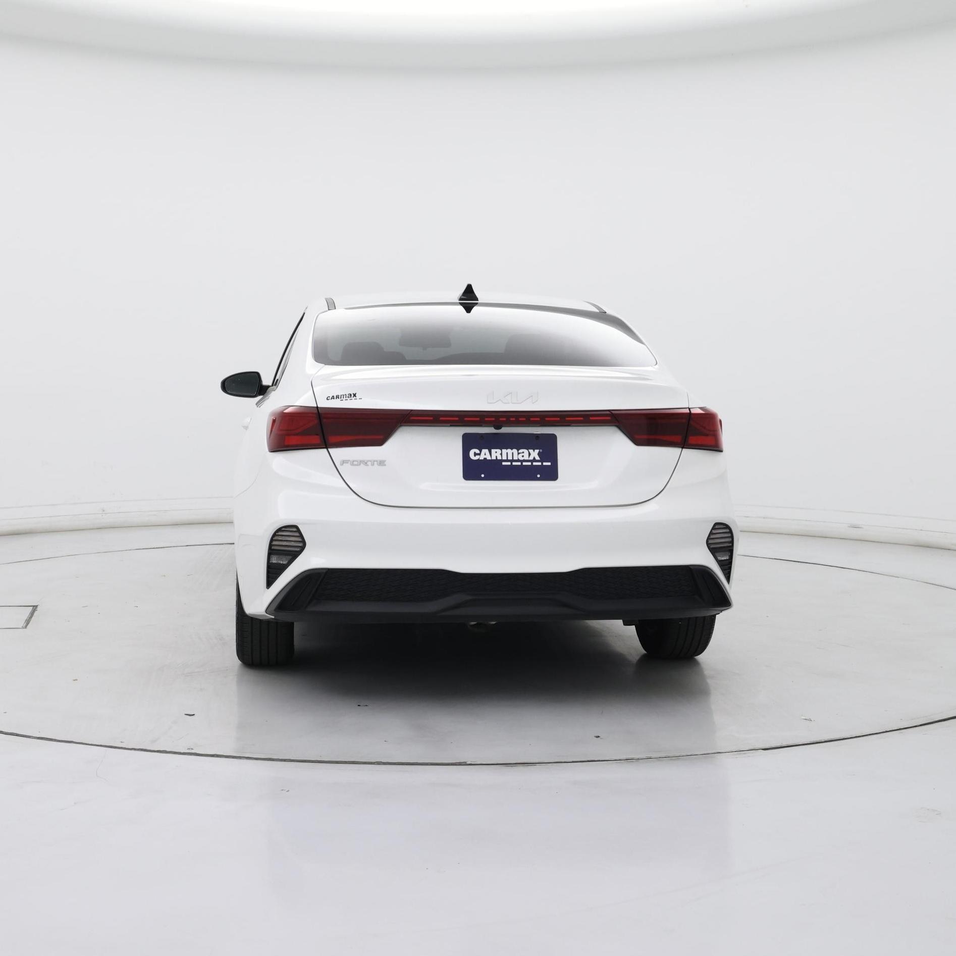 Thumbnail: 2023 Kia Forte - 6