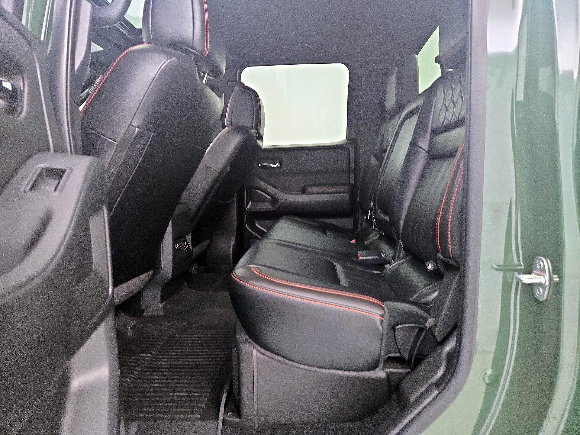 Thumbnail: 2023 Nissan Frontier - 19