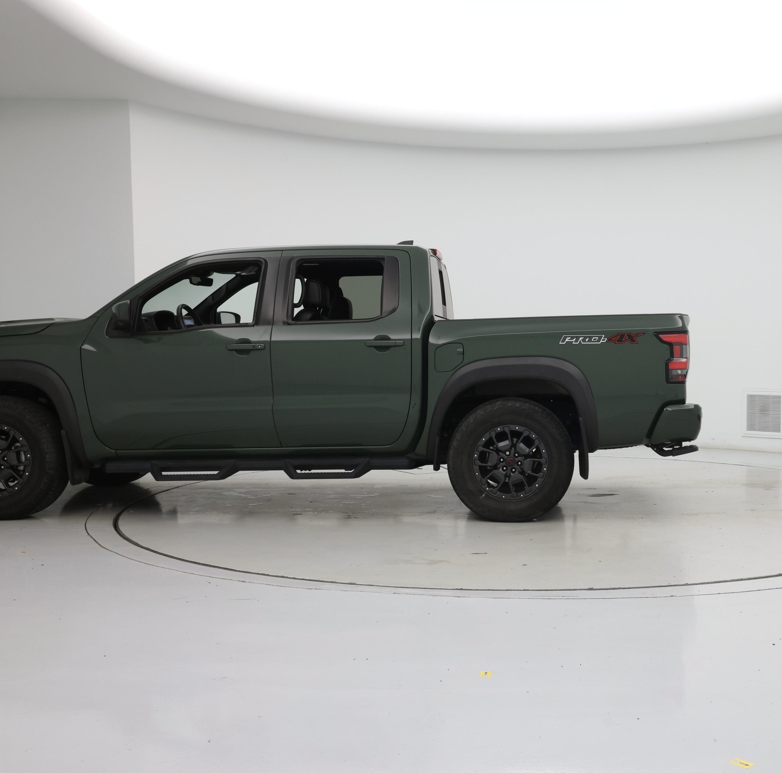 Thumbnail: 2023 Nissan Frontier - 5