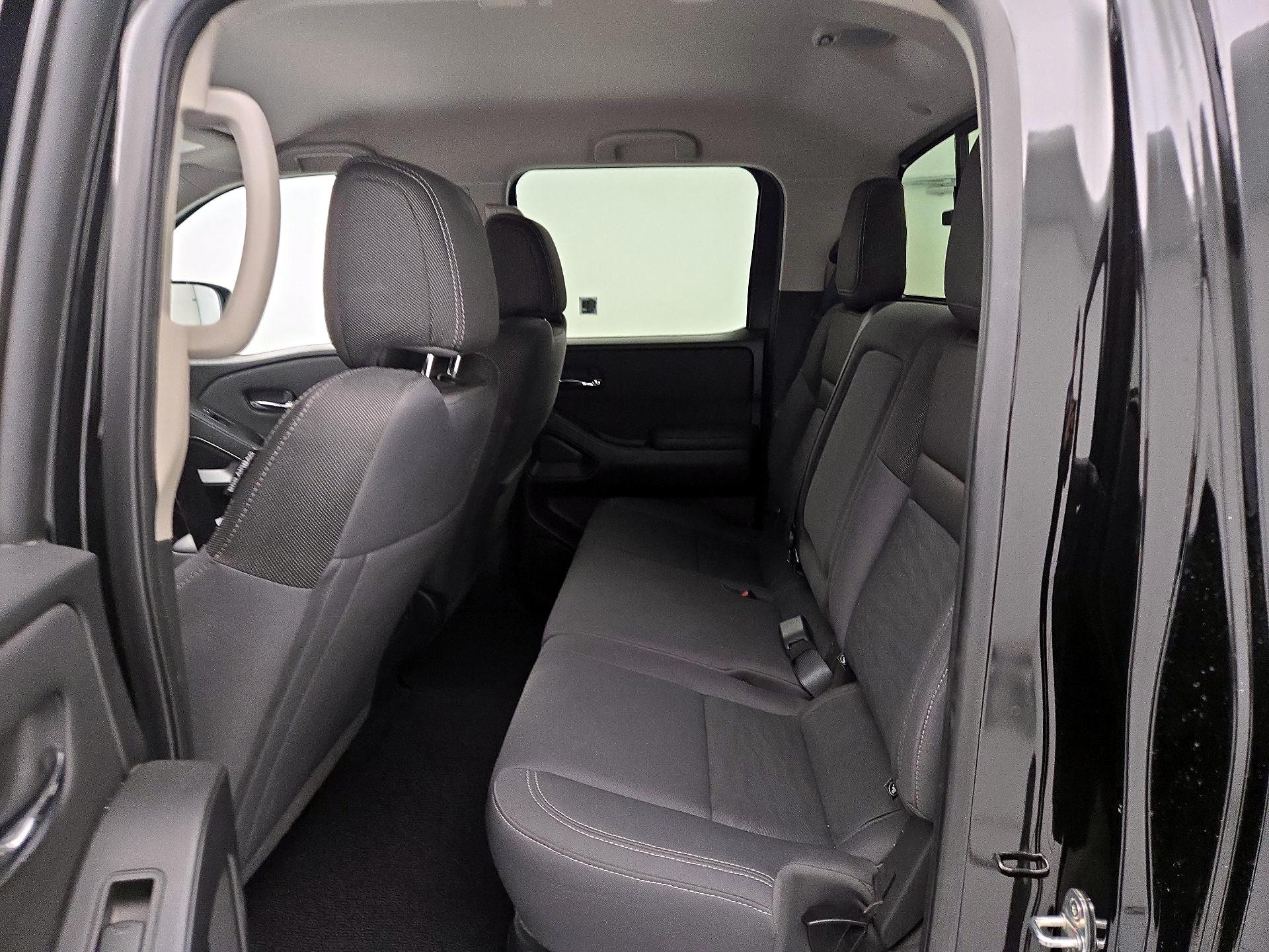 Thumbnail: 2023 Nissan Frontier - 17