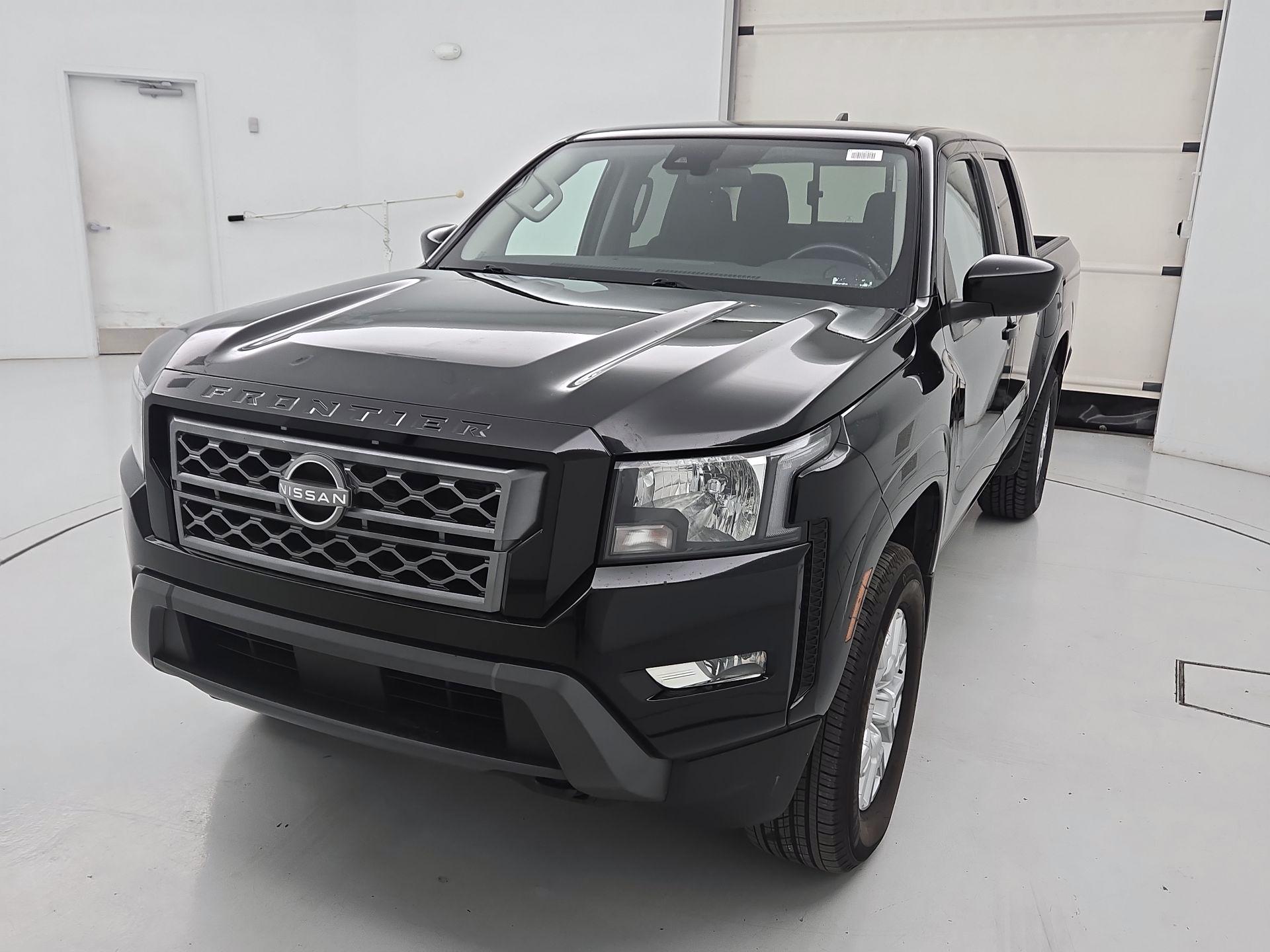 Thumbnail: 2023 Nissan Frontier - 3