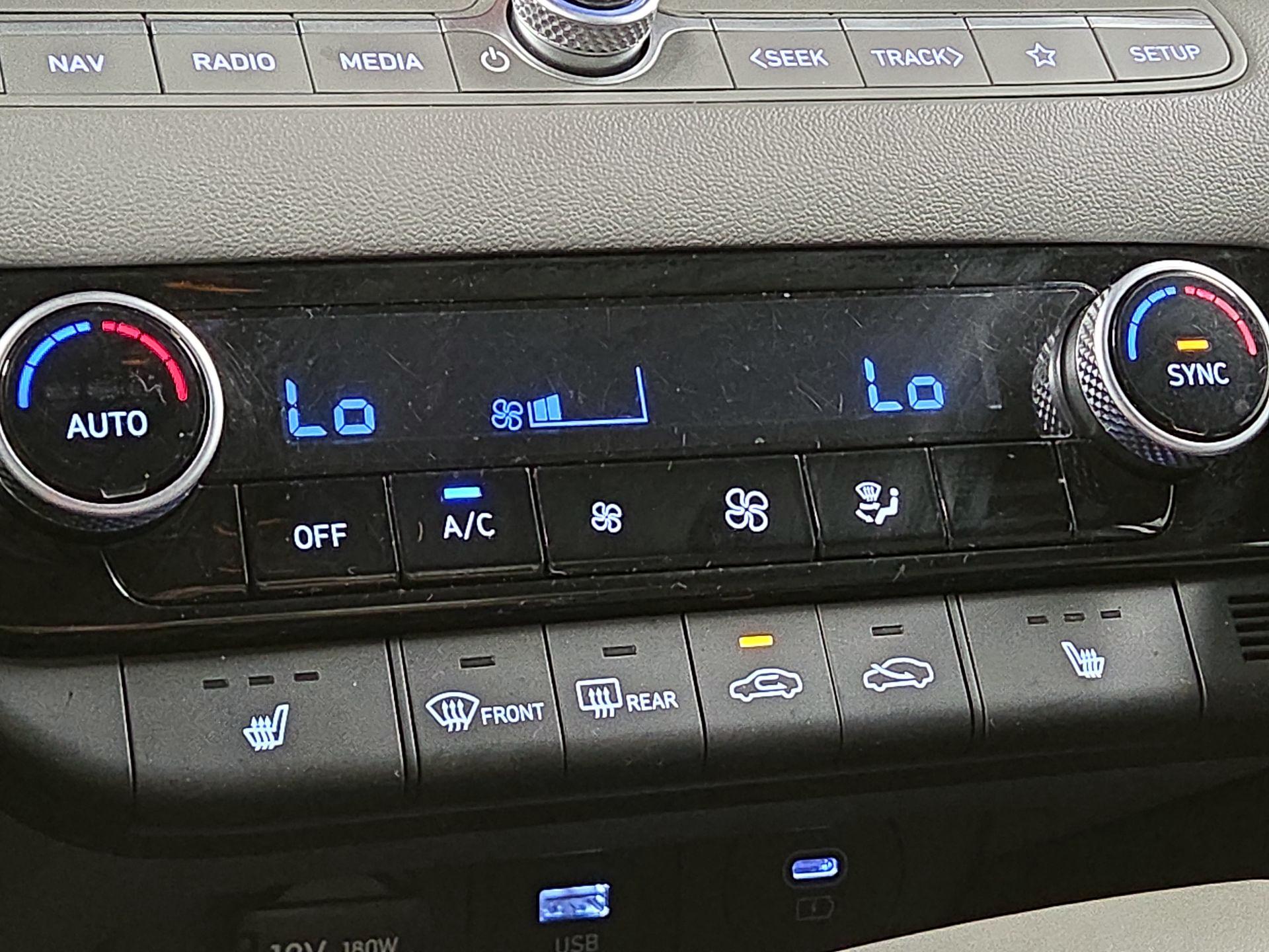 Thumbnail: 2024 Hyundai Elantra - 15