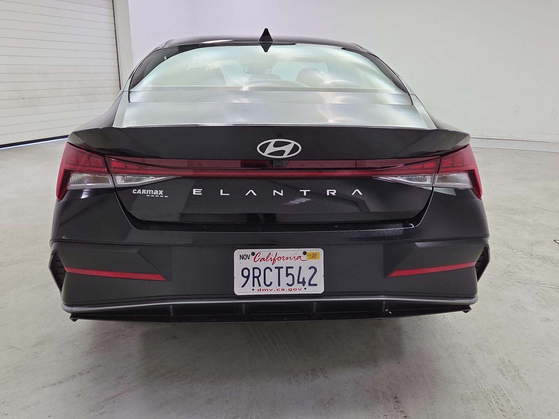 Thumbnail: 2024 Hyundai Elantra - 6
