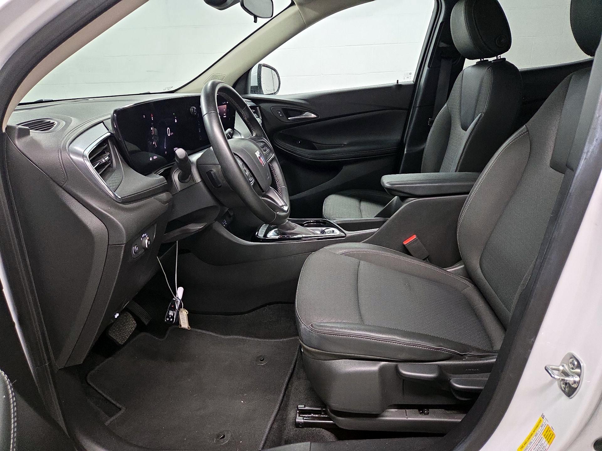 Thumbnail: 2025 Buick Encore GX - 9