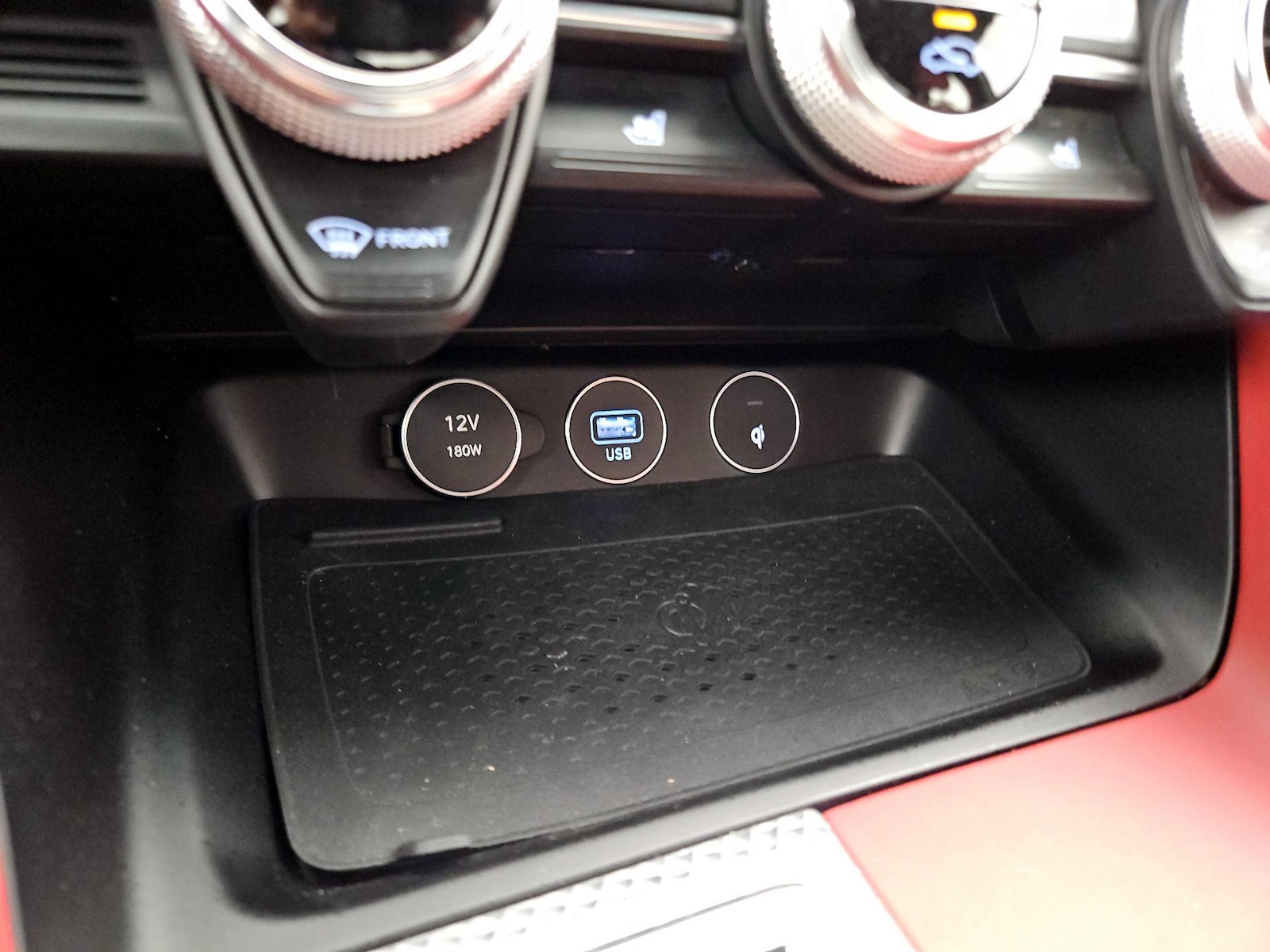 2023 GENESIS G70 Standard - Photo 20