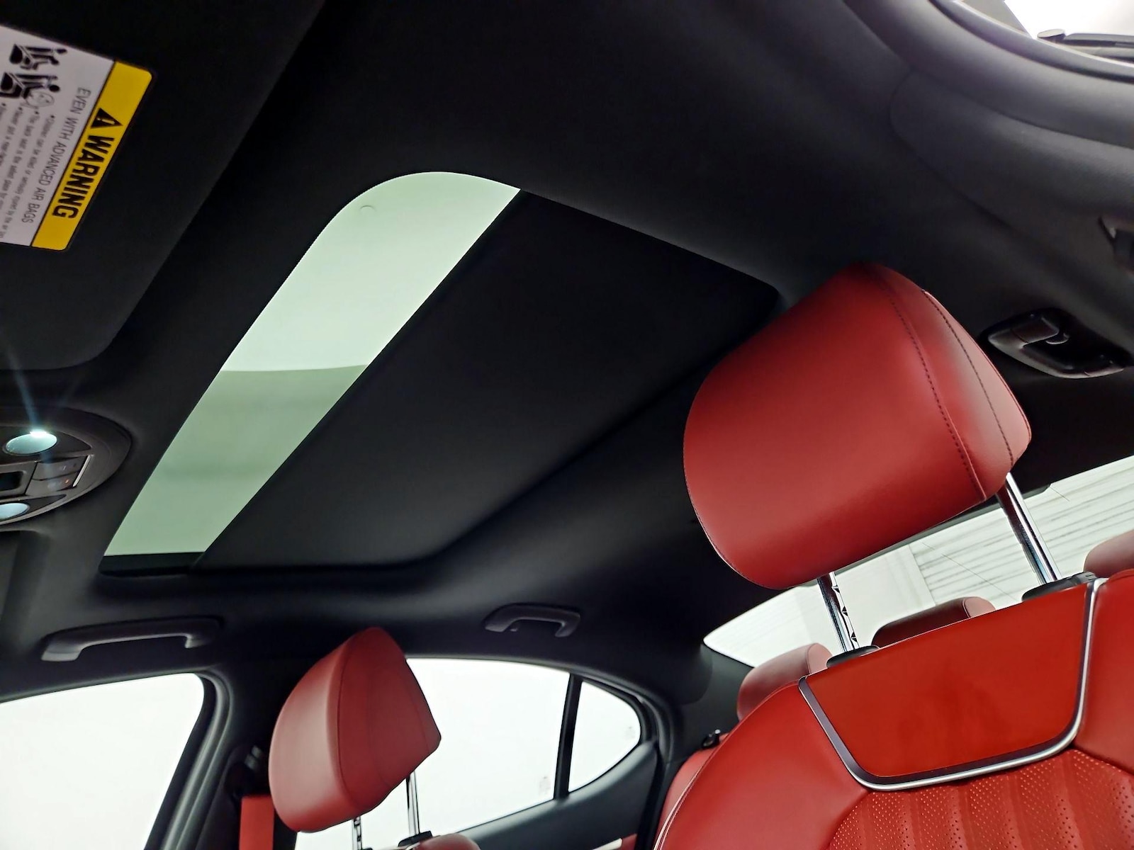 2023 GENESIS G70 Standard - Photo 21